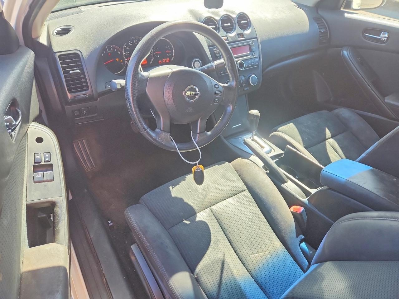 2013 Nissan Altima 2.5 S White vin: 1N4AL2EP8DC178097