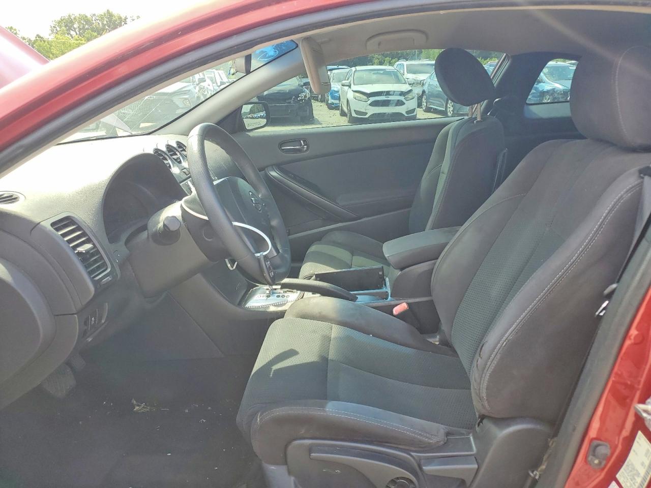 2013 Nissan Altima 2.5 Red vin: 1N4AL2EP8DC248620