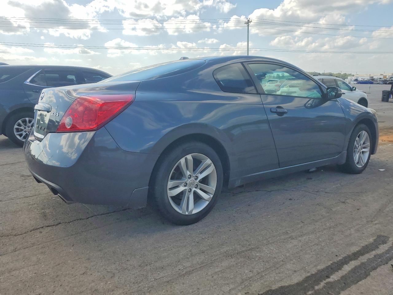 2013 Nissan Altima S Gray vin: 1N4AL2EP8DC294397