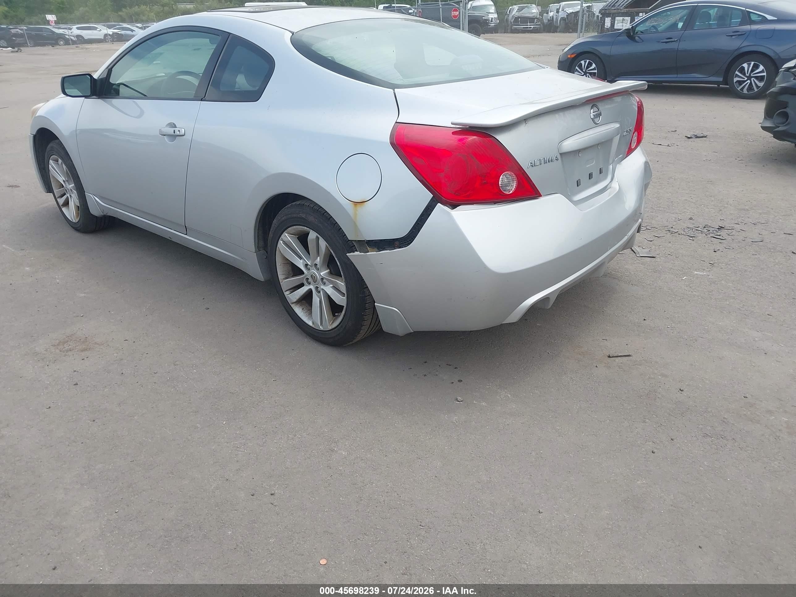2010 Nissan Altima 2.5 S Серебряный vin: 1N4AL2EP9AC147372