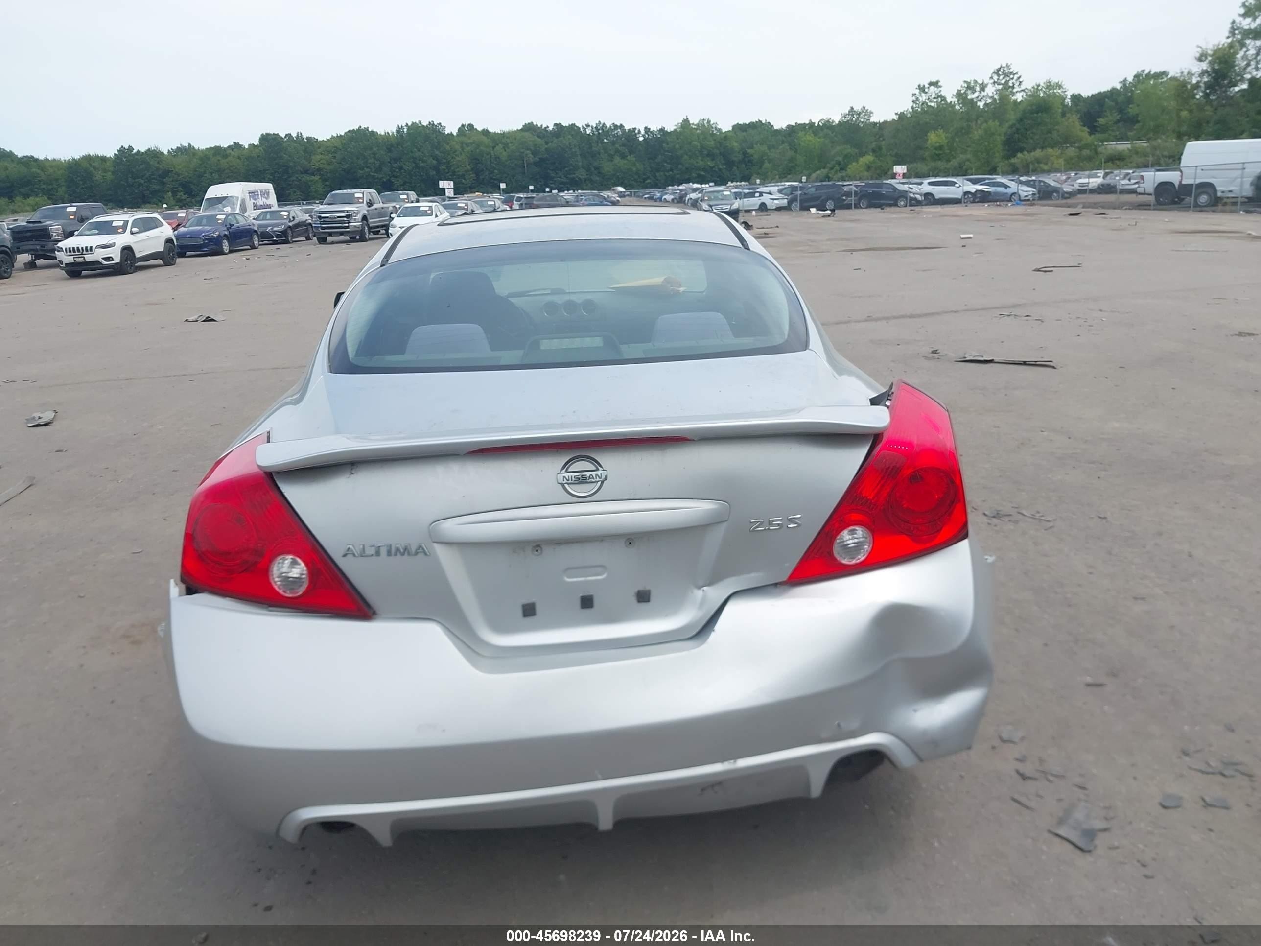 2010 Nissan Altima 2.5 S Серебряный vin: 1N4AL2EP9AC147372