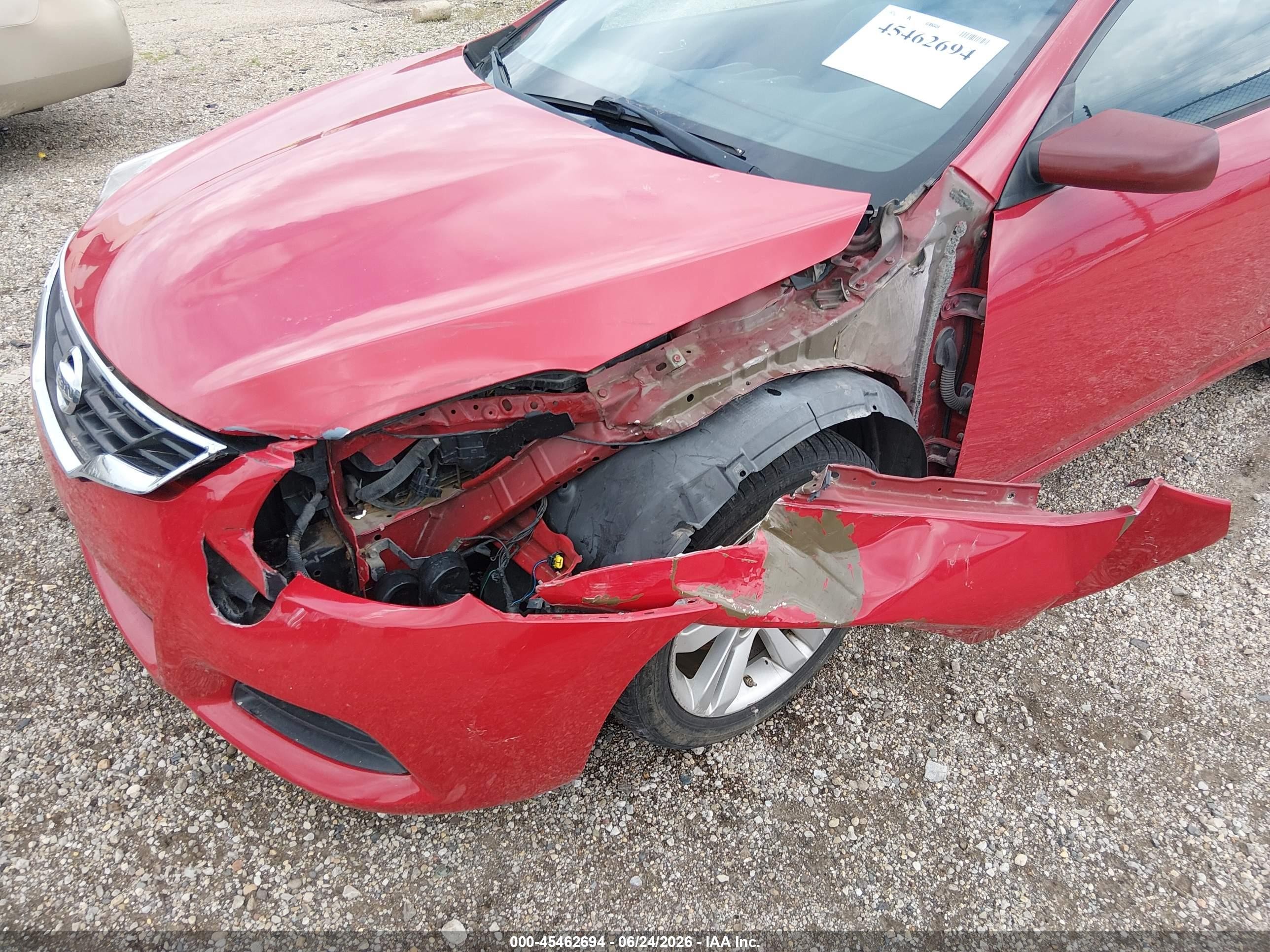 2011 Nissan Altima 2.5 S Red vin: 1N4AL2EP9BC137085