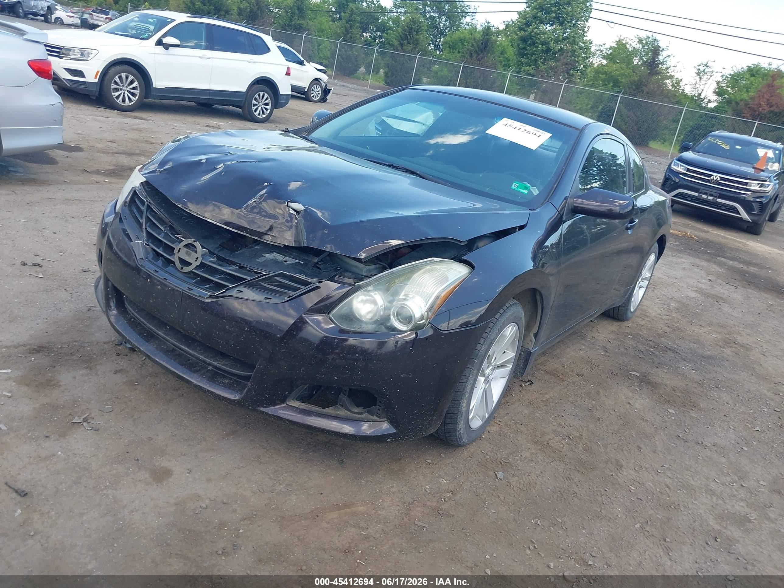 2012 Nissan Altima 2.5 S Burgundy vin: 1N4AL2EP9CC264369