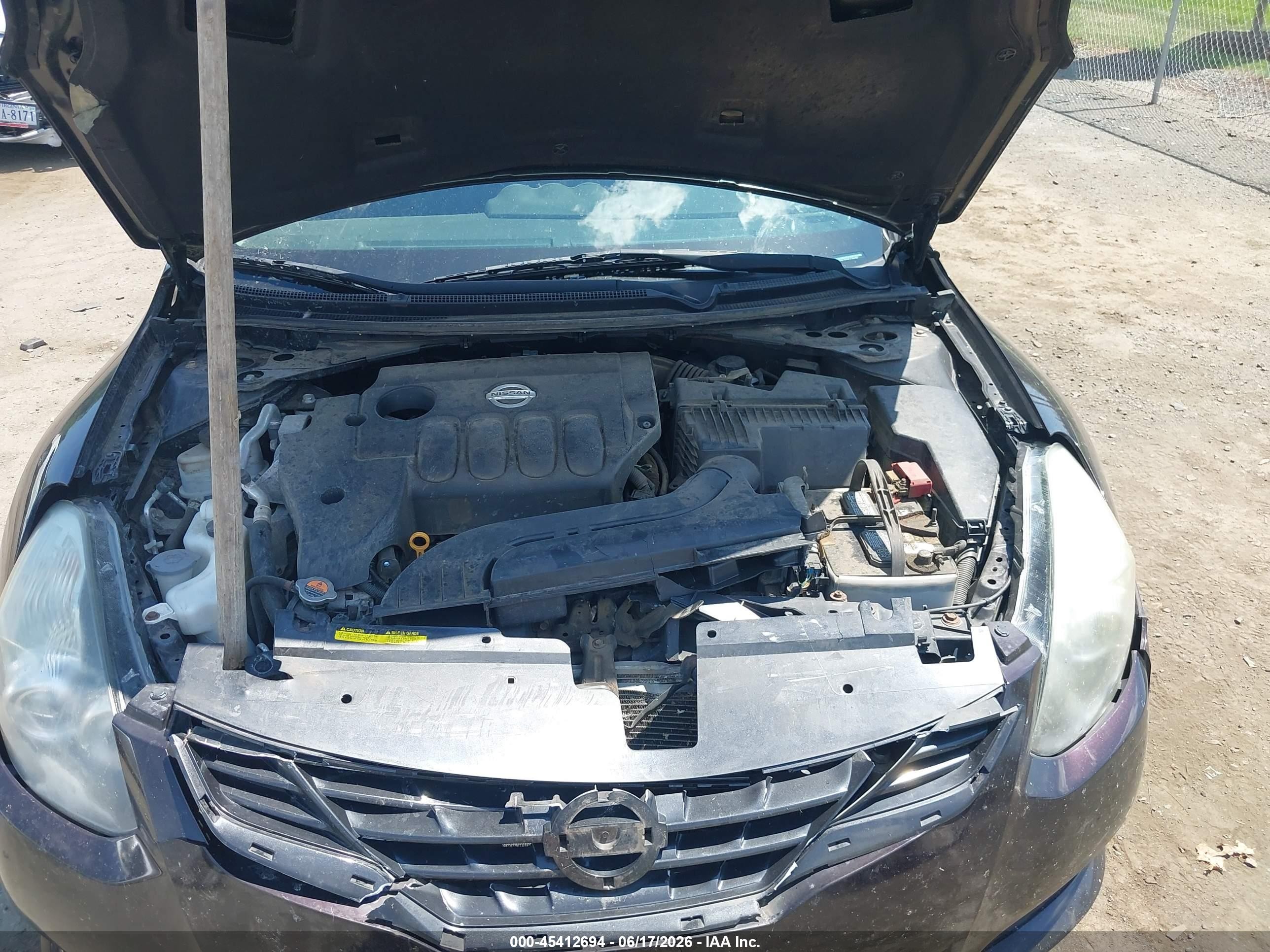 2012 Nissan Altima 2.5 S Burgundy vin: 1N4AL2EP9CC264369