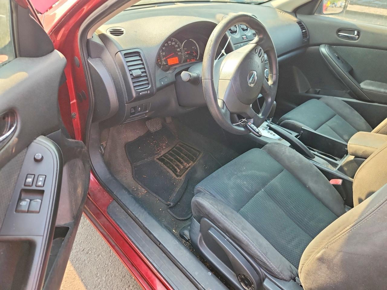 2013 Nissan Altima S Red vin: 1N4AL2EP9DC242826