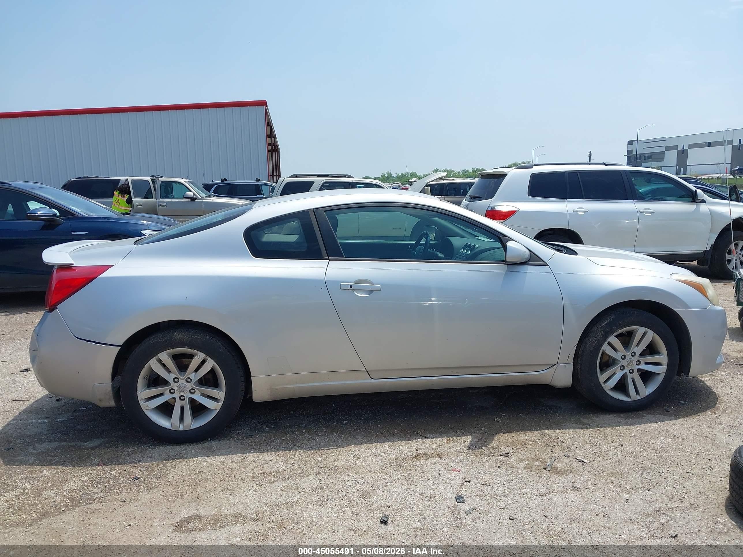 2013 Nissan Altima 2.5 S Silver vin: 1N4AL2EP9DC255284
