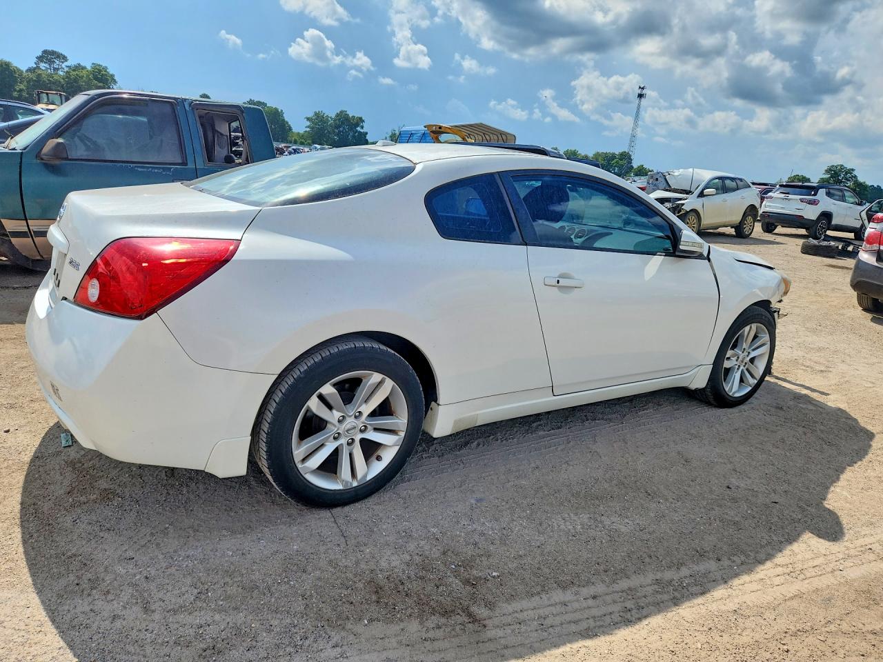 2011 Nissan Altima S White vin: 1N4AL2EPXBC111403
