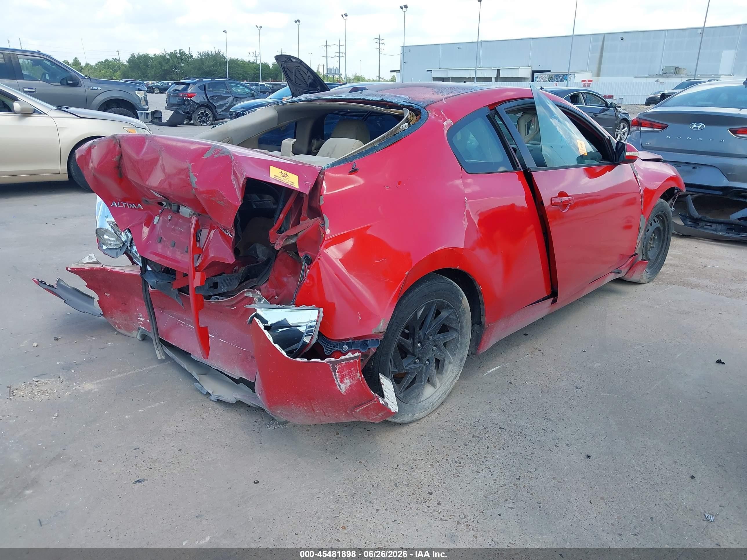 2011 Nissan Altima 2.5 S Red vin: 1N4AL2EPXBC142991