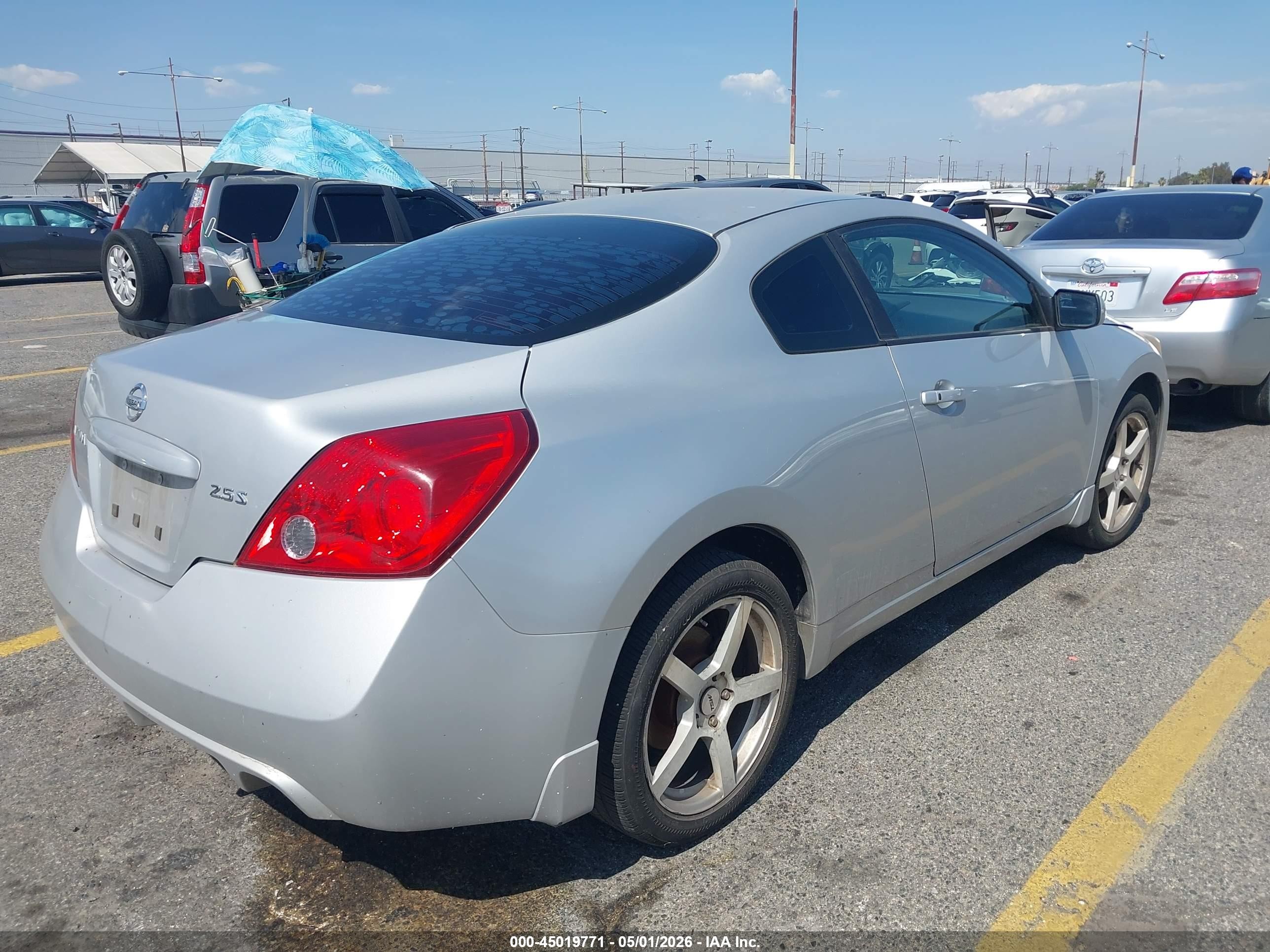 2012 Nissan Altima 2.5 S Silver vin: 1N4AL2EPXCC178777