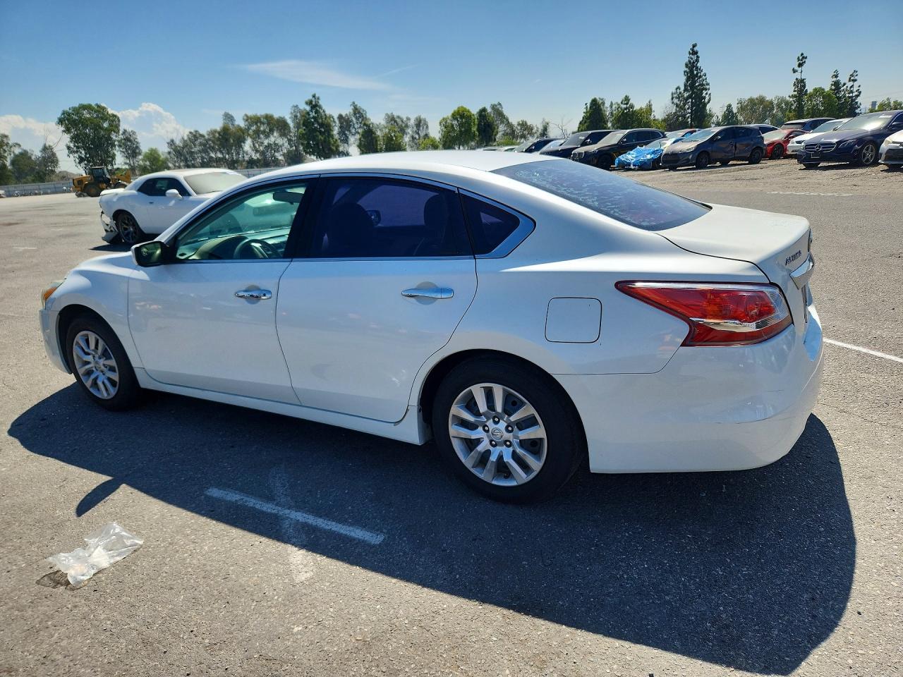 2013 Nissan Altima 2.5 White vin: 1N4AL3AP0DC112199