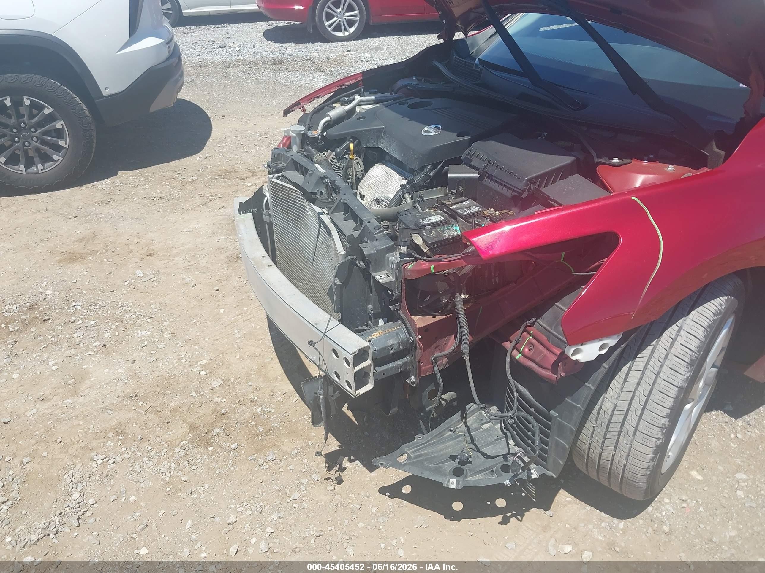 2013 Nissan Altima 2.5 Sv Red vin: 1N4AL3AP0DC114843