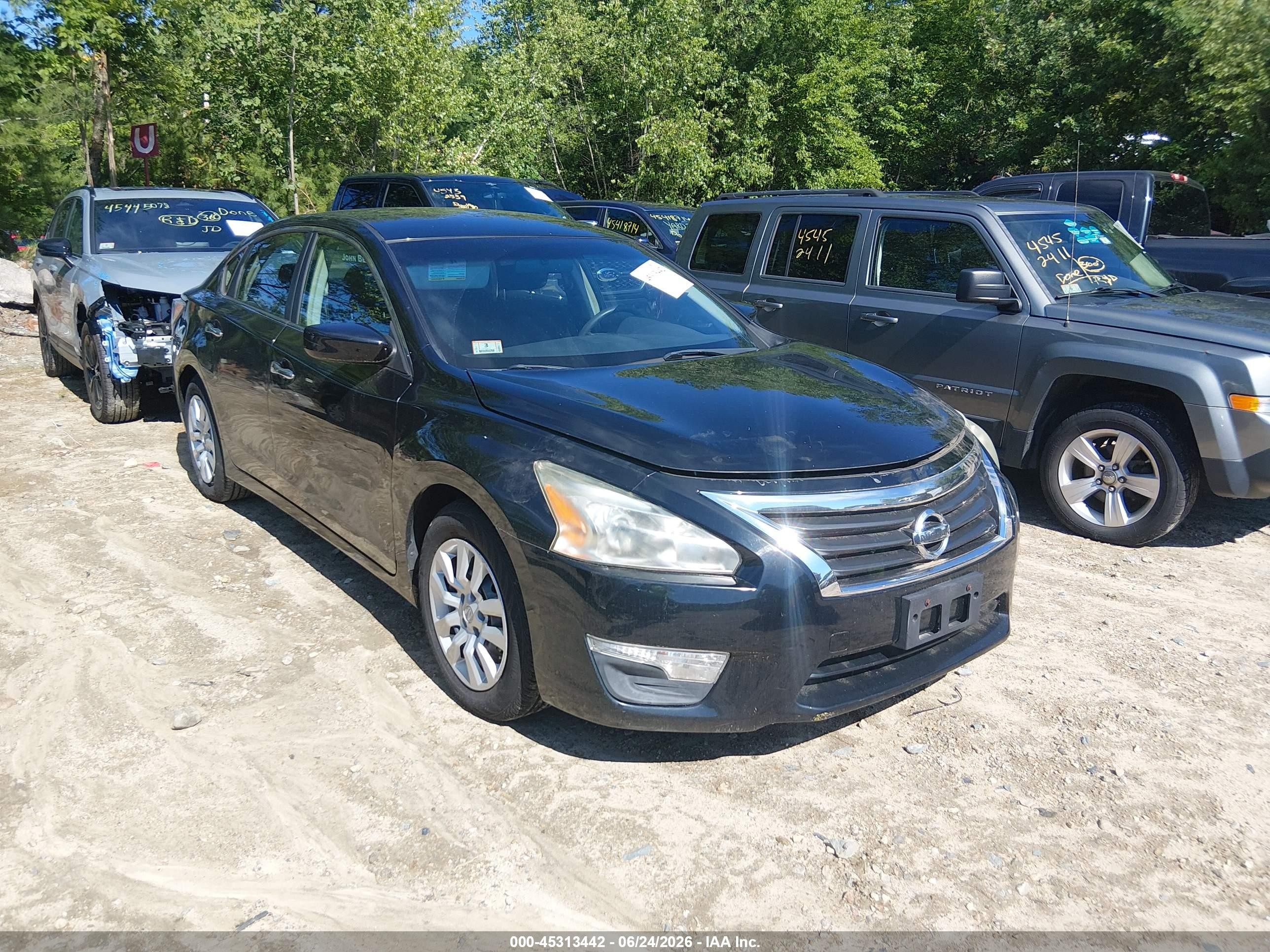 2013 Nissan Altima 2.5 S Black vin: 1N4AL3AP0DC124577