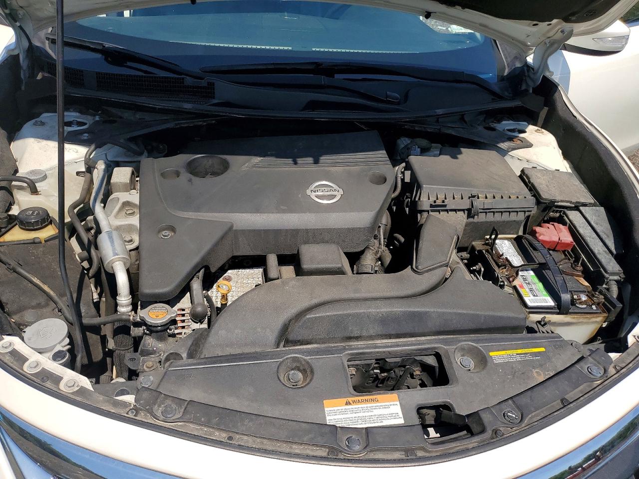 2013 Nissan Altima 2.5 White vin: 1N4AL3AP0DC143419