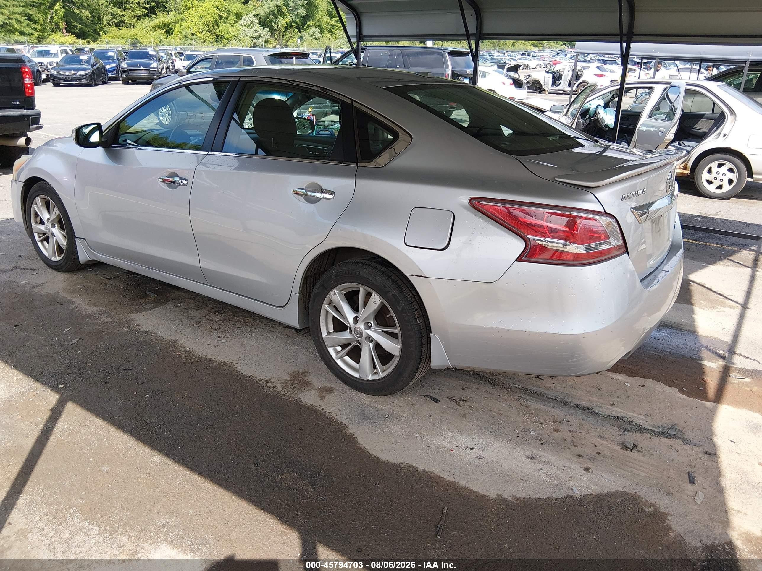 2013 Nissan Altima 2.5 Sl Серебряный vin: 1N4AL3AP0DC145395