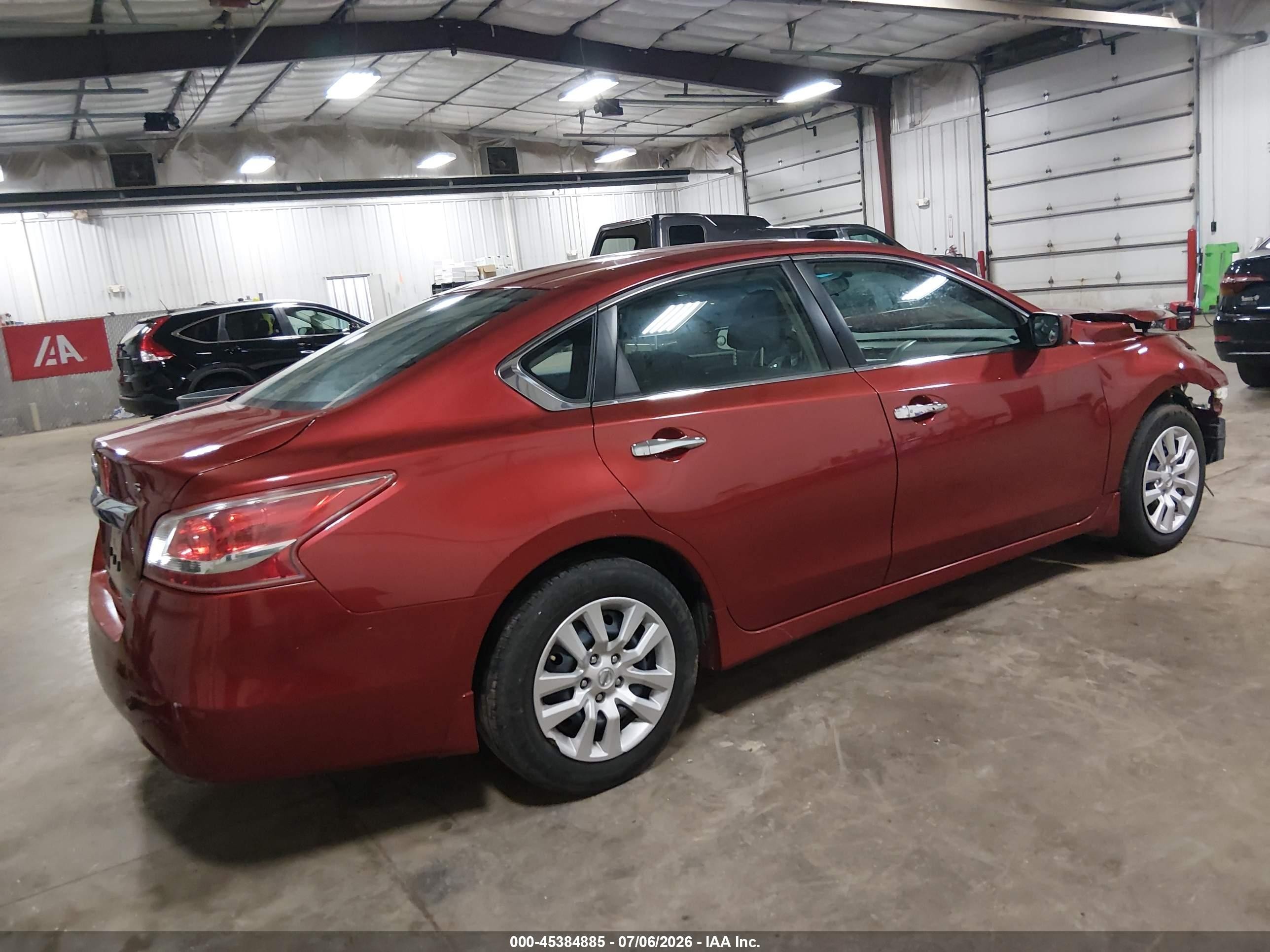 2013 Nissan Altima 2.5 S Red vin: 1N4AL3AP0DC185735