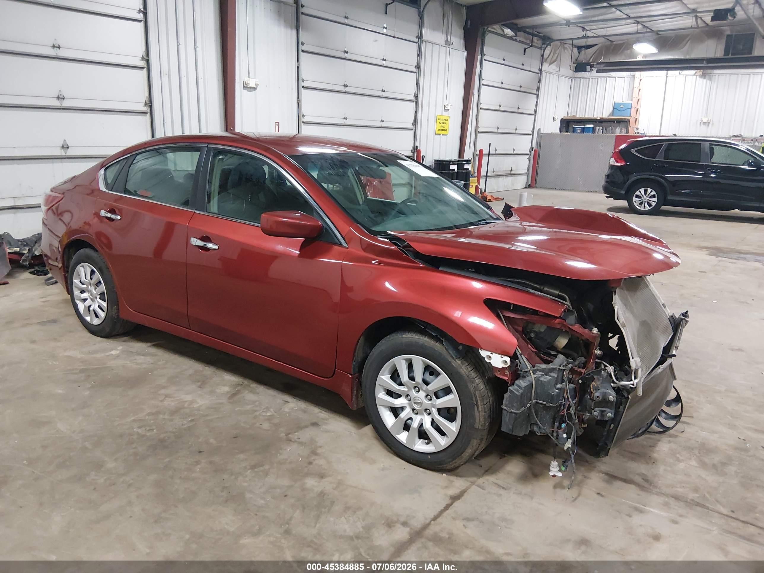 2013 Nissan Altima 2.5 S Red vin: 1N4AL3AP0DC185735