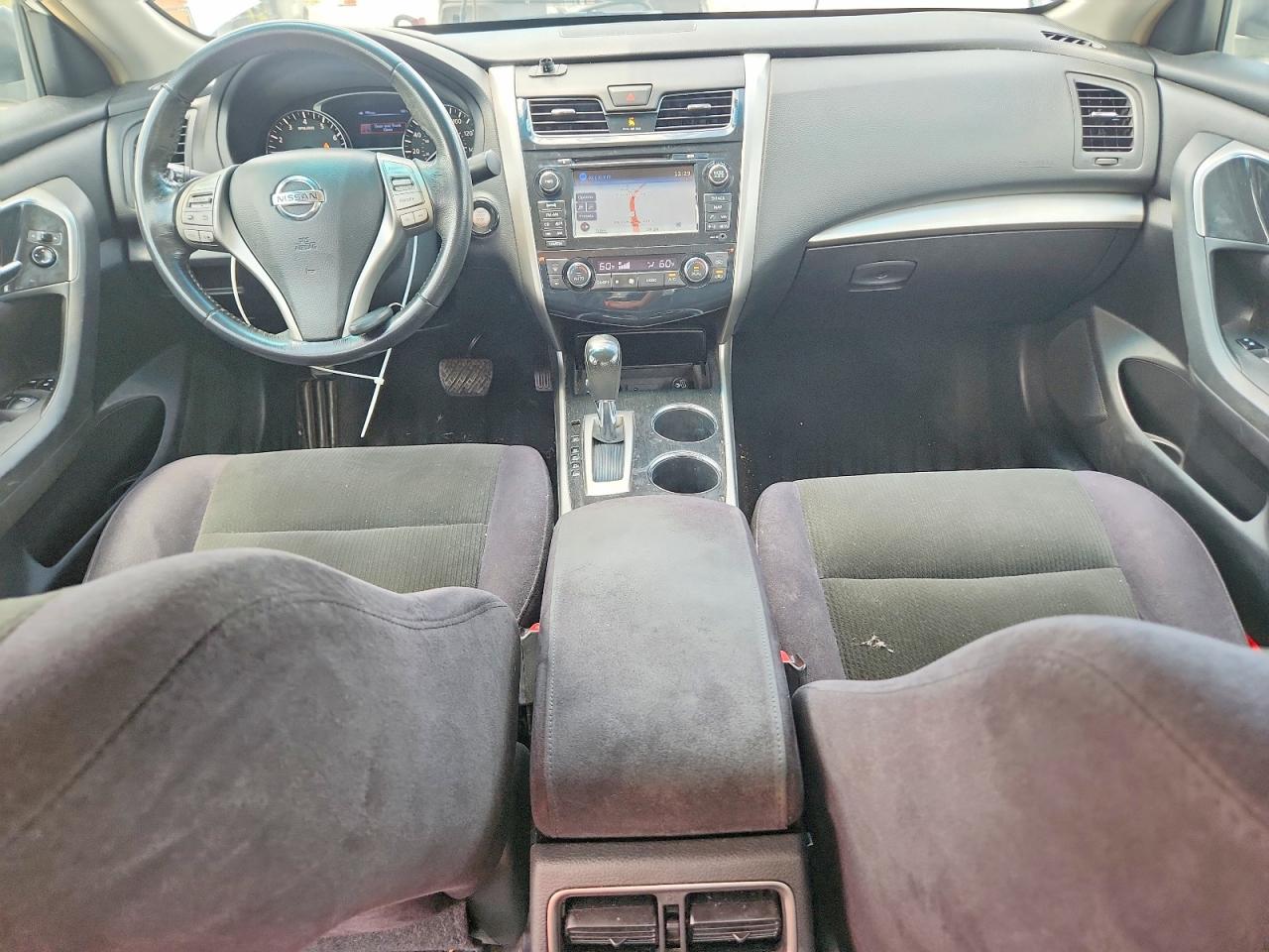 2013 Nissan Altima 2.5/s/sv/sl Белый vin: 1N4AL3AP0DC215395