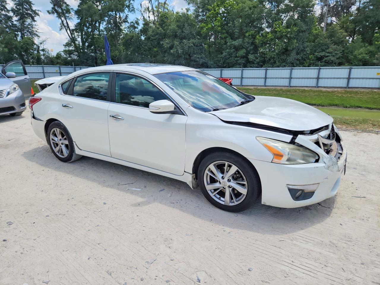 2013 Nissan Altima 2.5/s/sv/sl Белый vin: 1N4AL3AP0DC215395