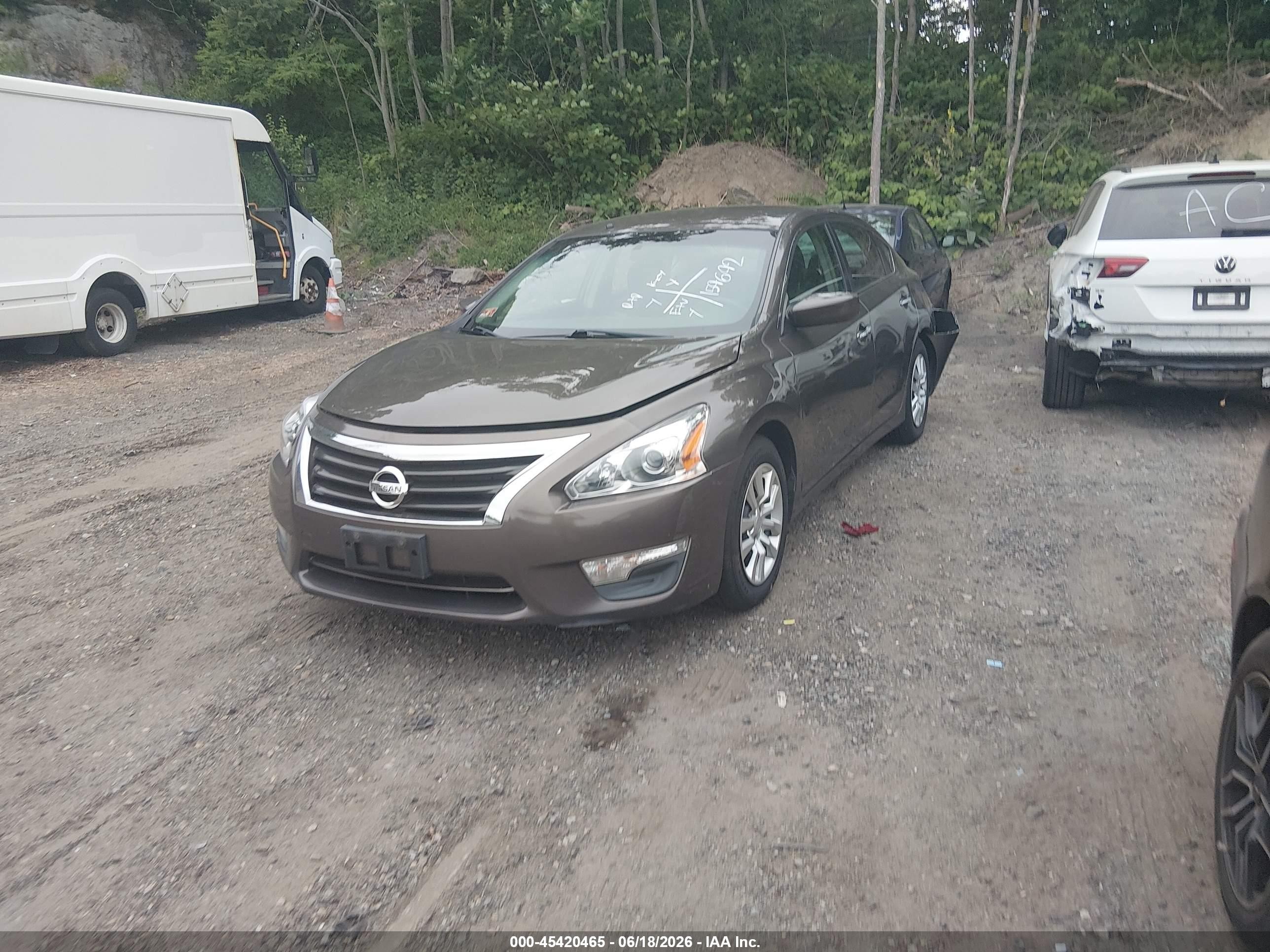 2013 Nissan Altima 2.5 S Champagne vin: 1N4AL3AP0DC216577