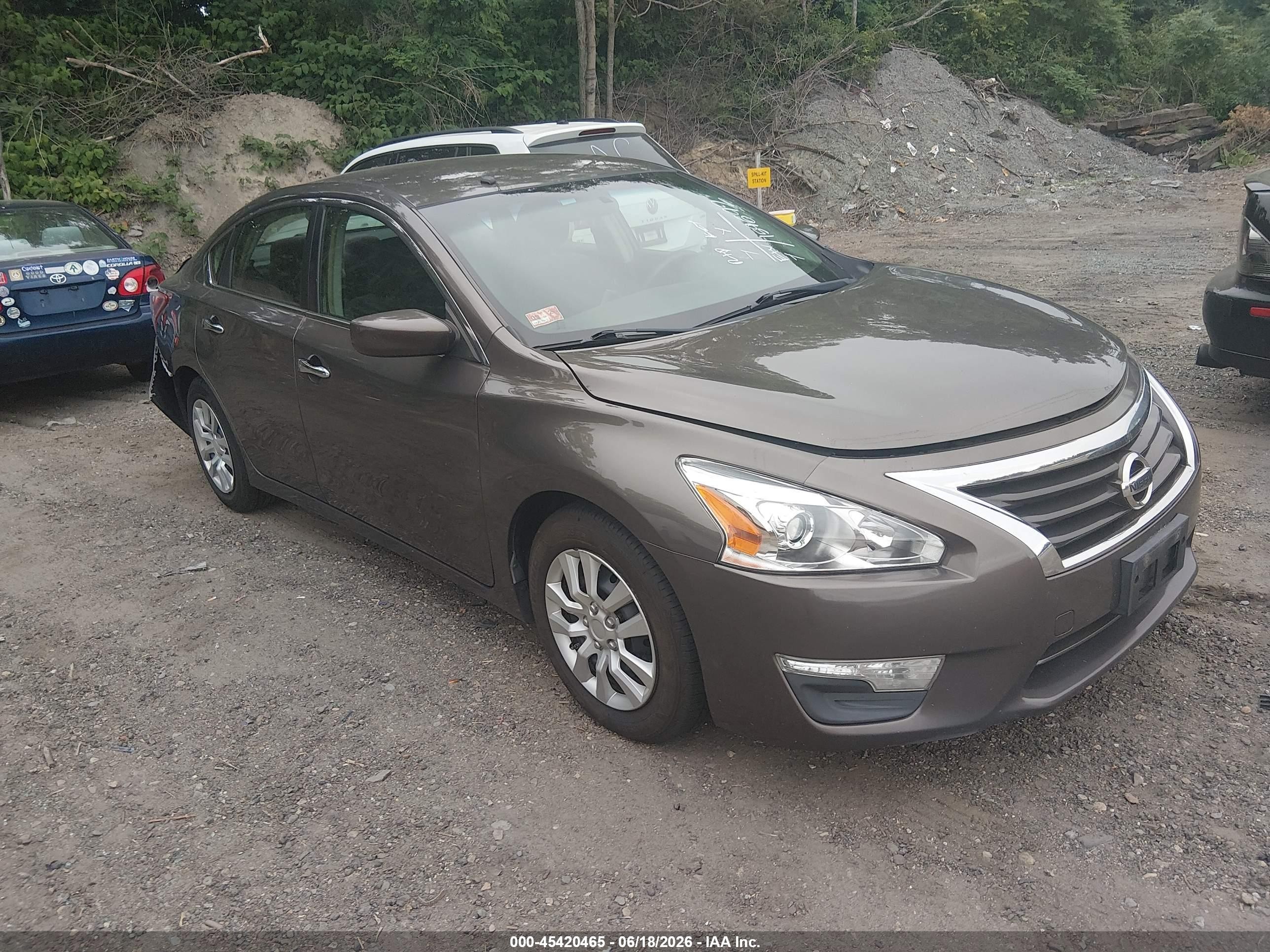 2013 Nissan Altima 2.5 S Champagne vin: 1N4AL3AP0DC216577