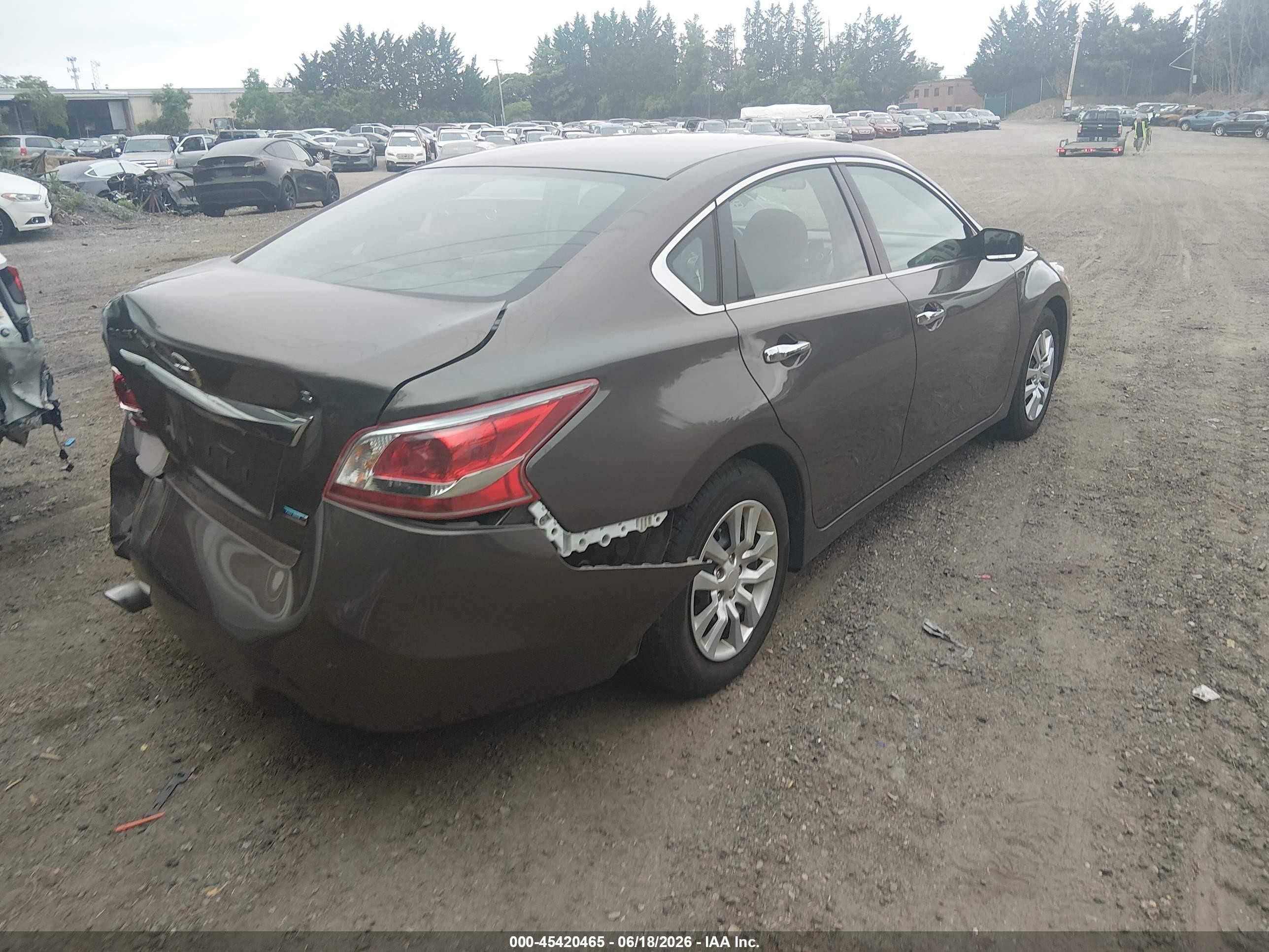 2013 Nissan Altima 2.5 S Champagne vin: 1N4AL3AP0DC216577