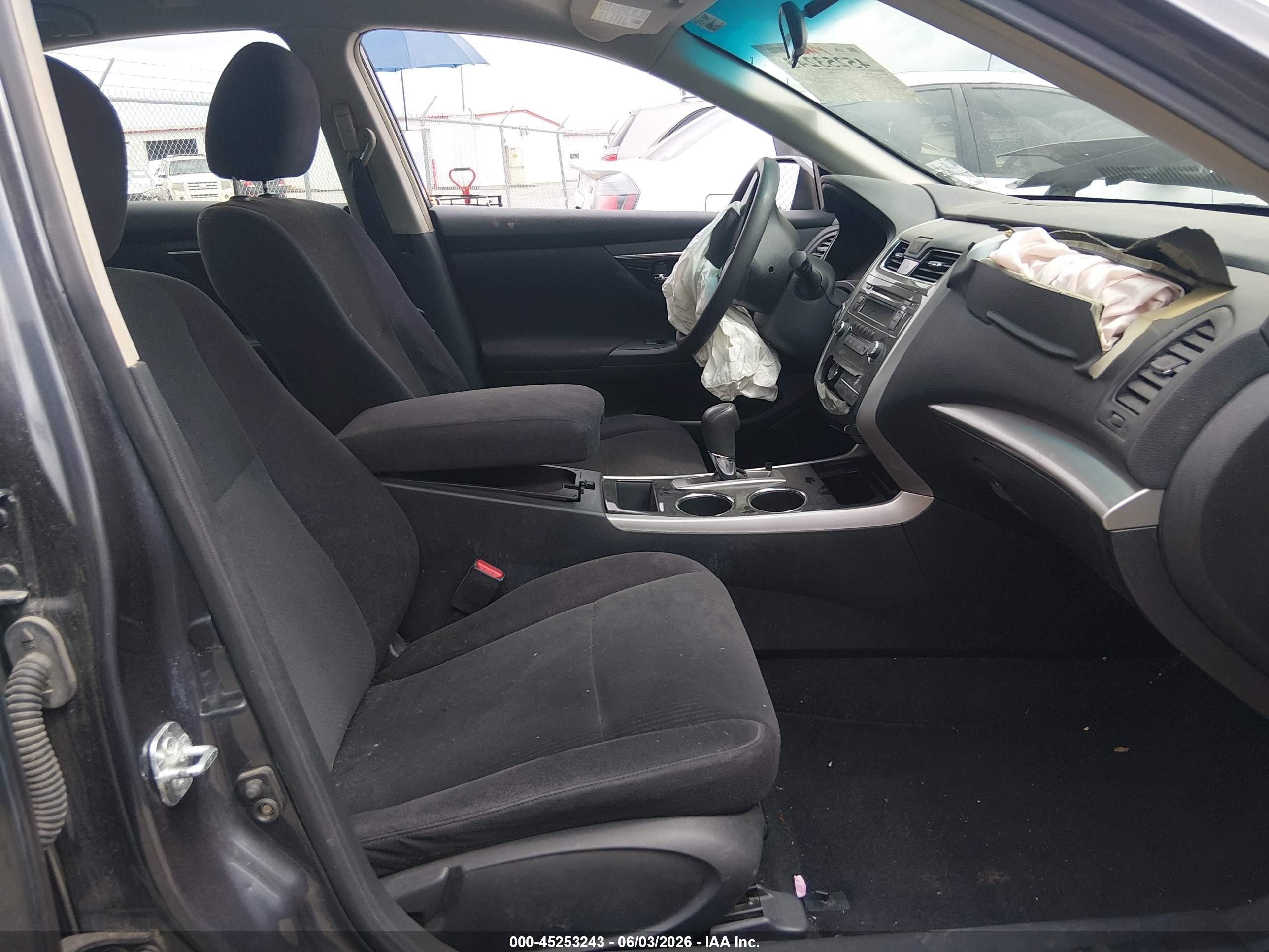 2013 Nissan Altima 2.5 S Gray vin: 1N4AL3AP0DC217938