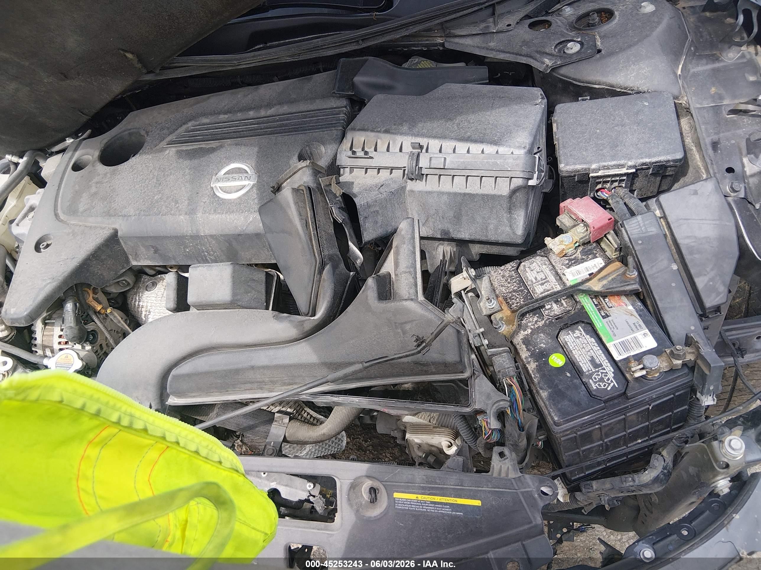 2013 Nissan Altima 2.5 S Gray vin: 1N4AL3AP0DC217938