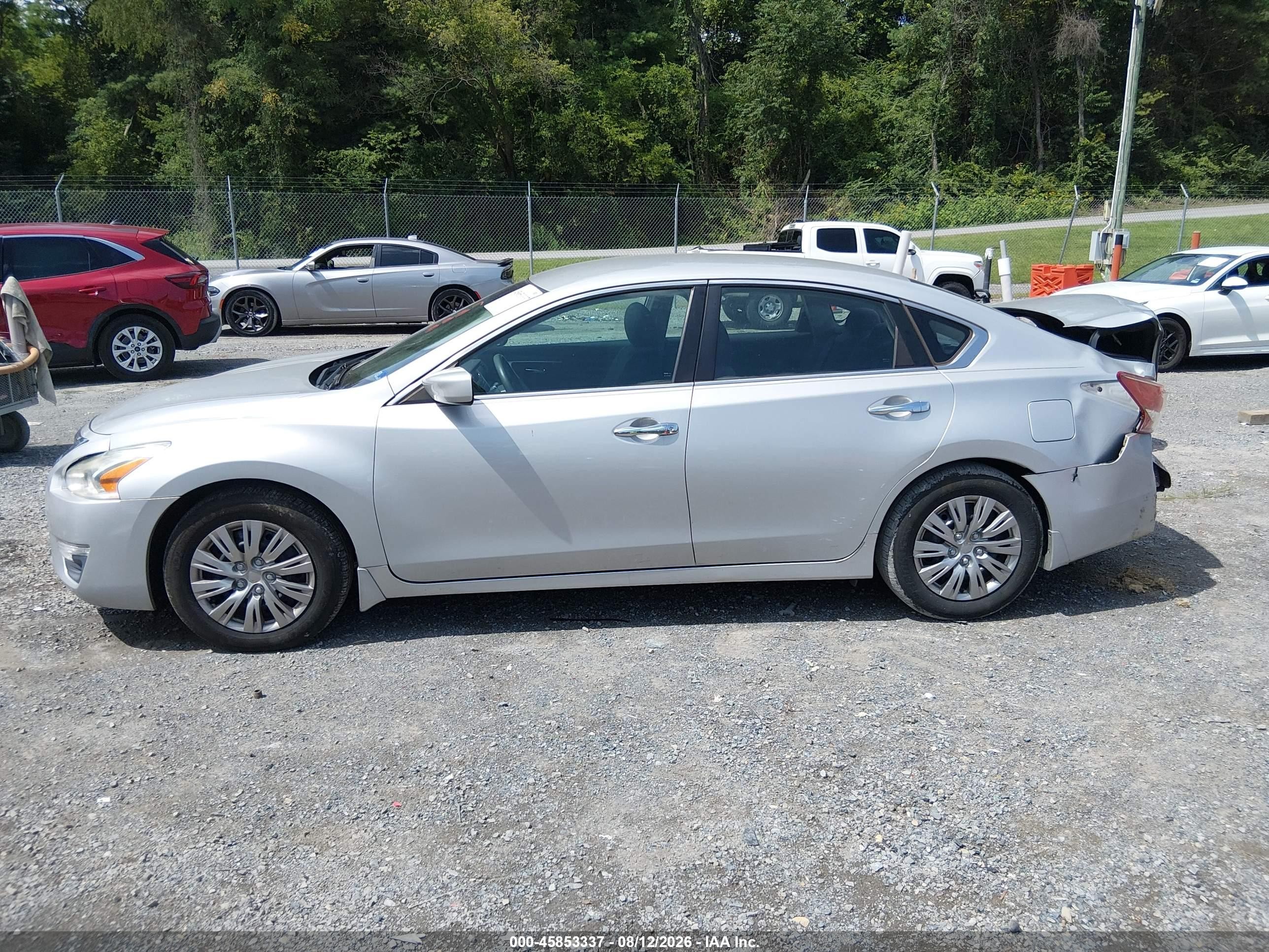 2013 Nissan Altima 2.5 S Silver vin: 1N4AL3AP0DC234321
