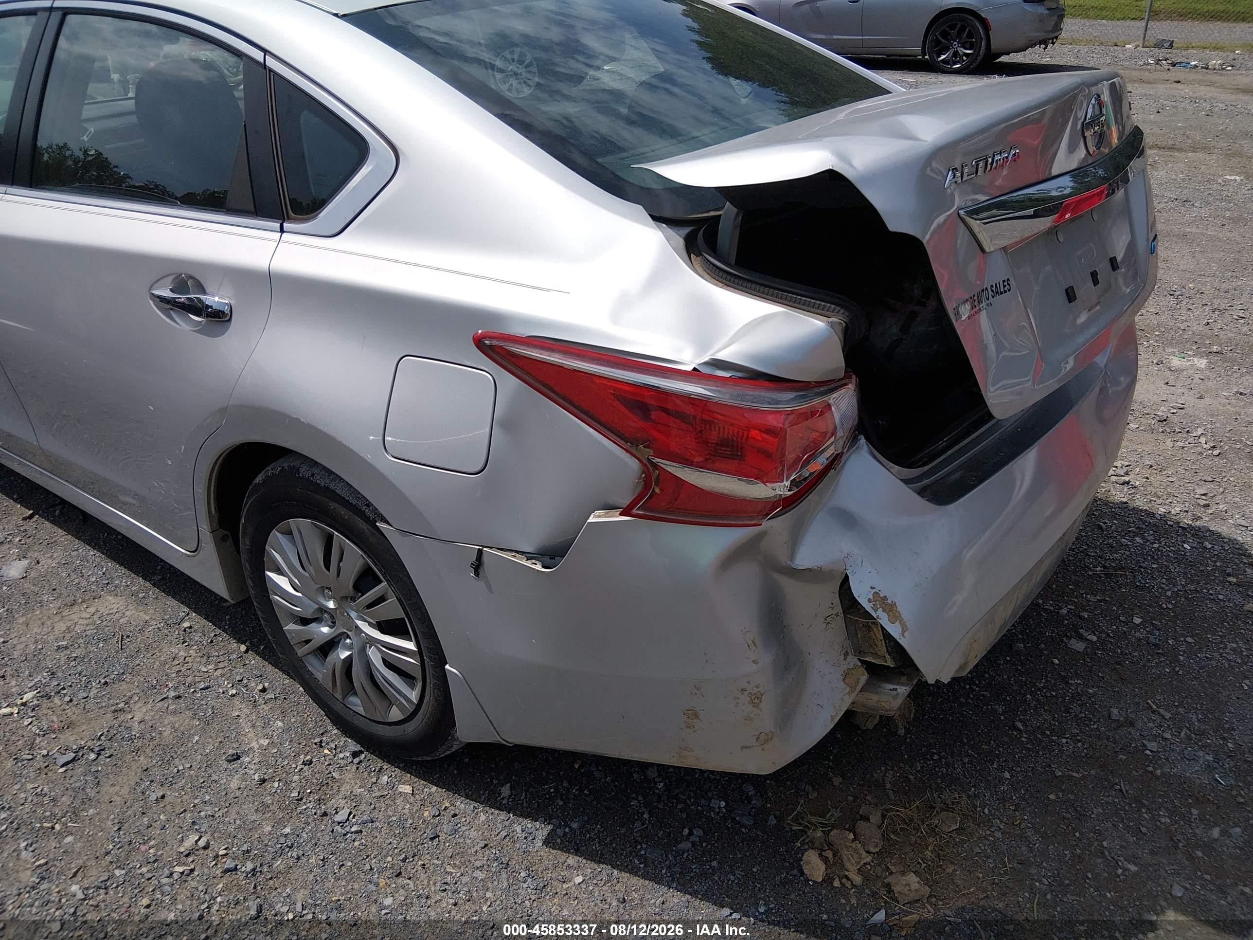 2013 Nissan Altima 2.5 S Silver vin: 1N4AL3AP0DC234321
