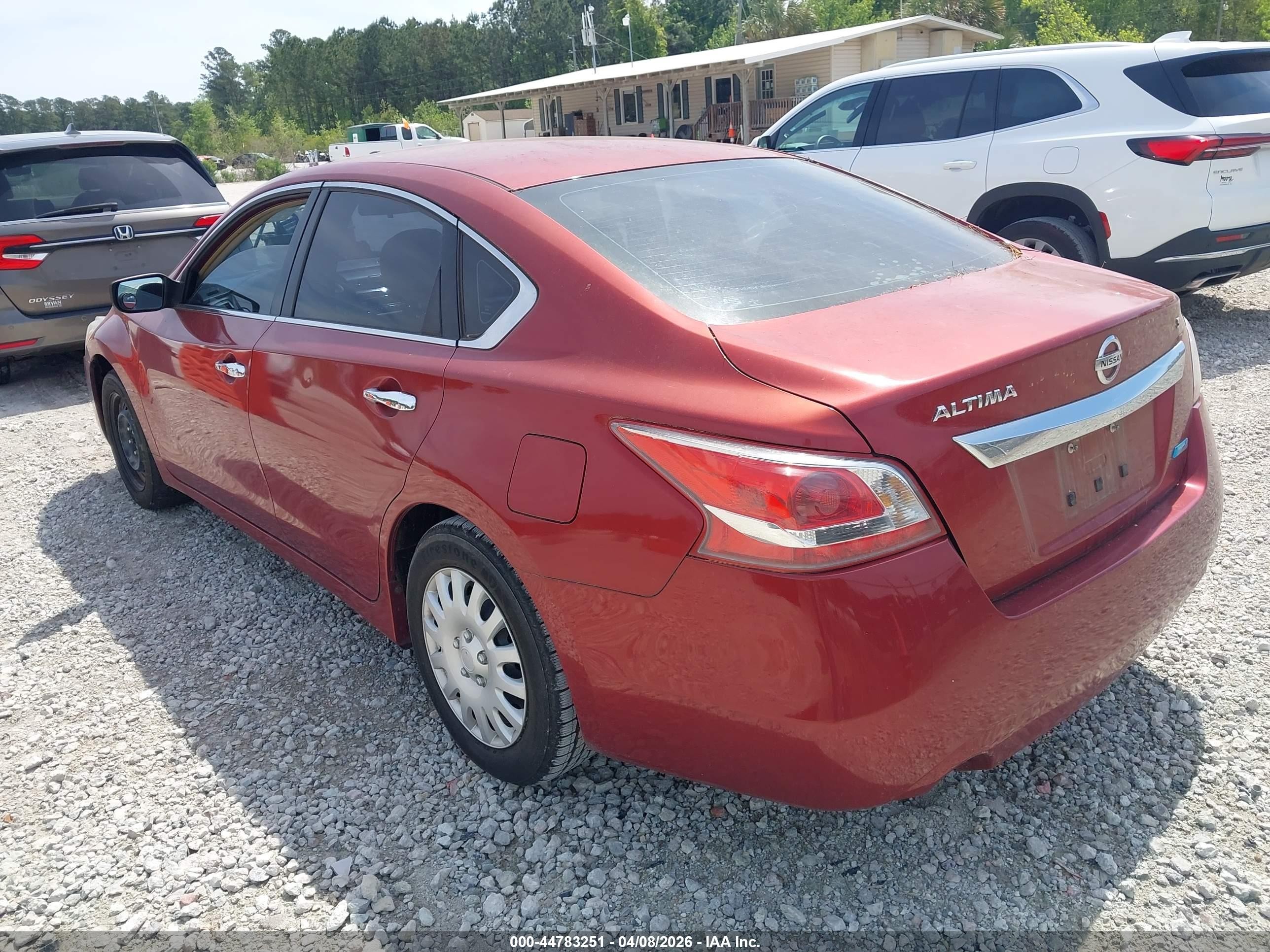 2013 Nissan Altima 2.5 S Red vin: 1N4AL3AP0DC239292