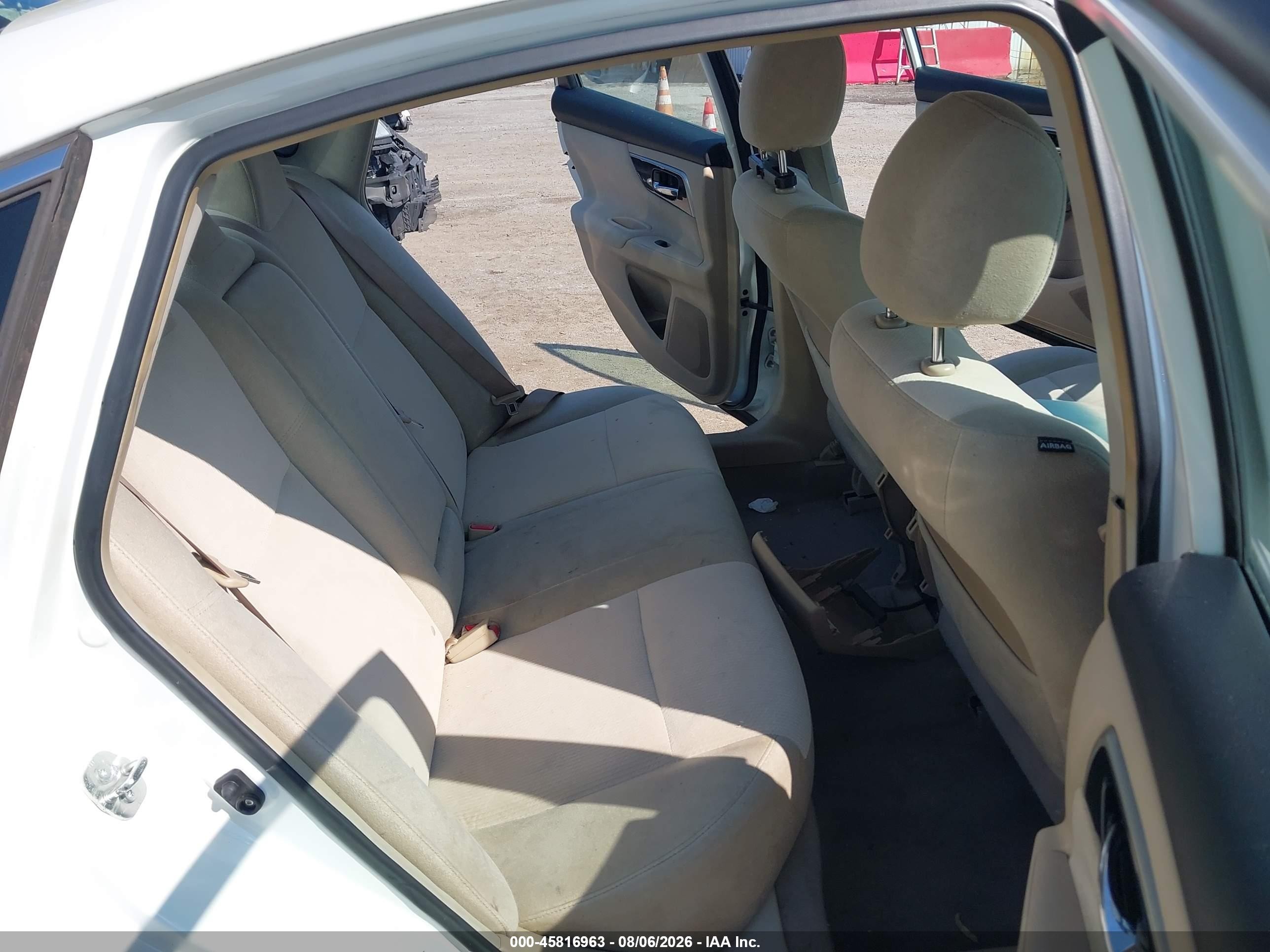 2013 Nissan Altima 2.5 S Белый vin: 1N4AL3AP0DC241351