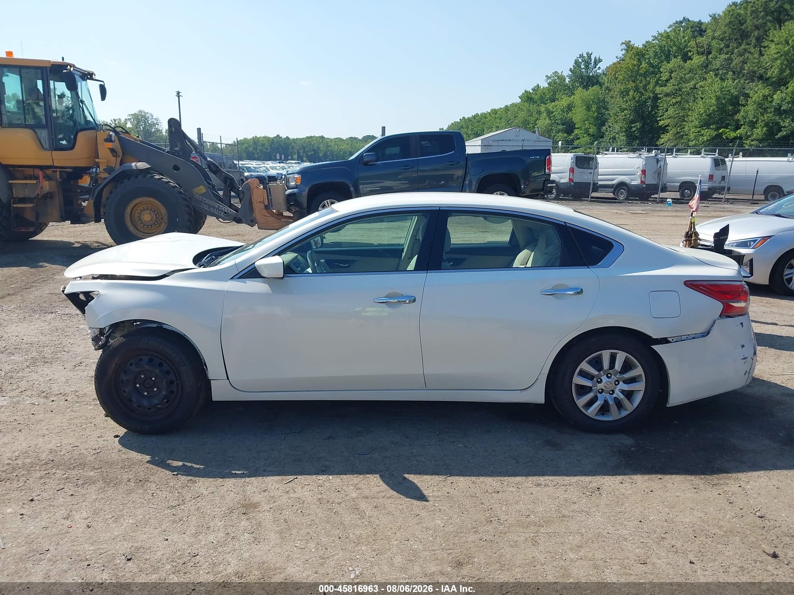 2013 Nissan Altima 2.5 S Белый vin: 1N4AL3AP0DC241351
