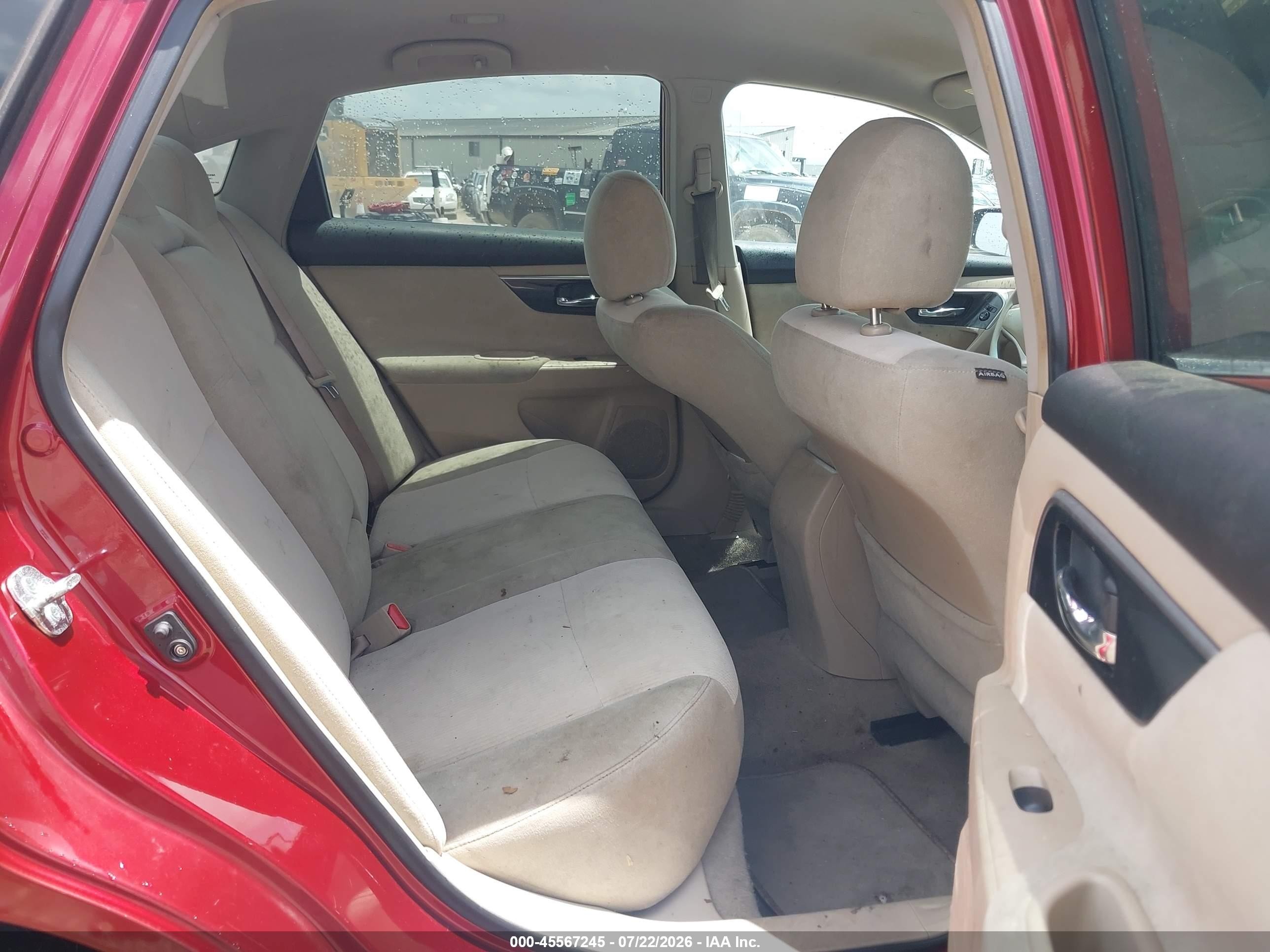 2013 Nissan Altima 2.5 S Red vin: 1N4AL3AP0DC242760