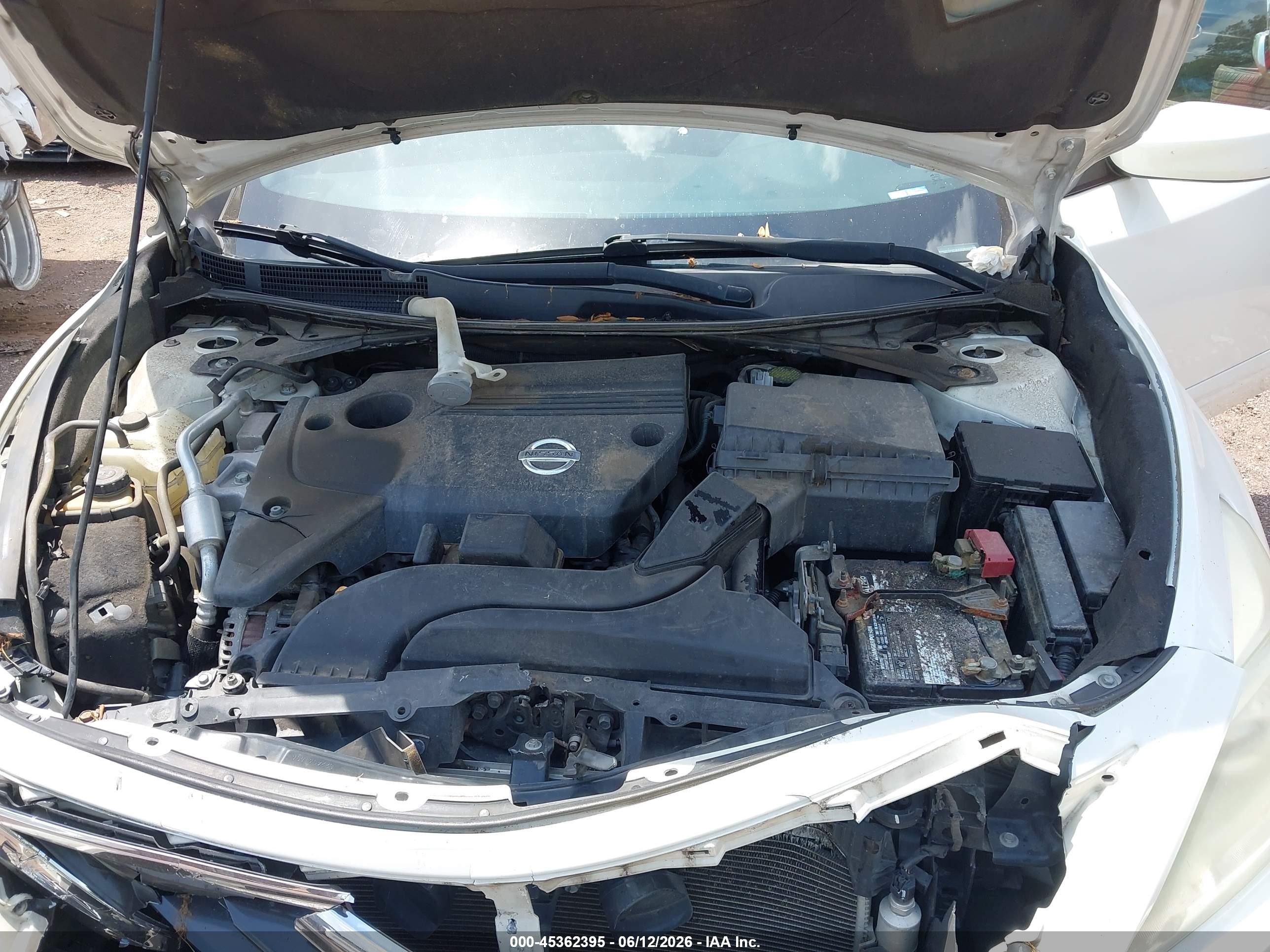 2013 Nissan Altima 2.5 Sv White vin: 1N4AL3AP0DC257128