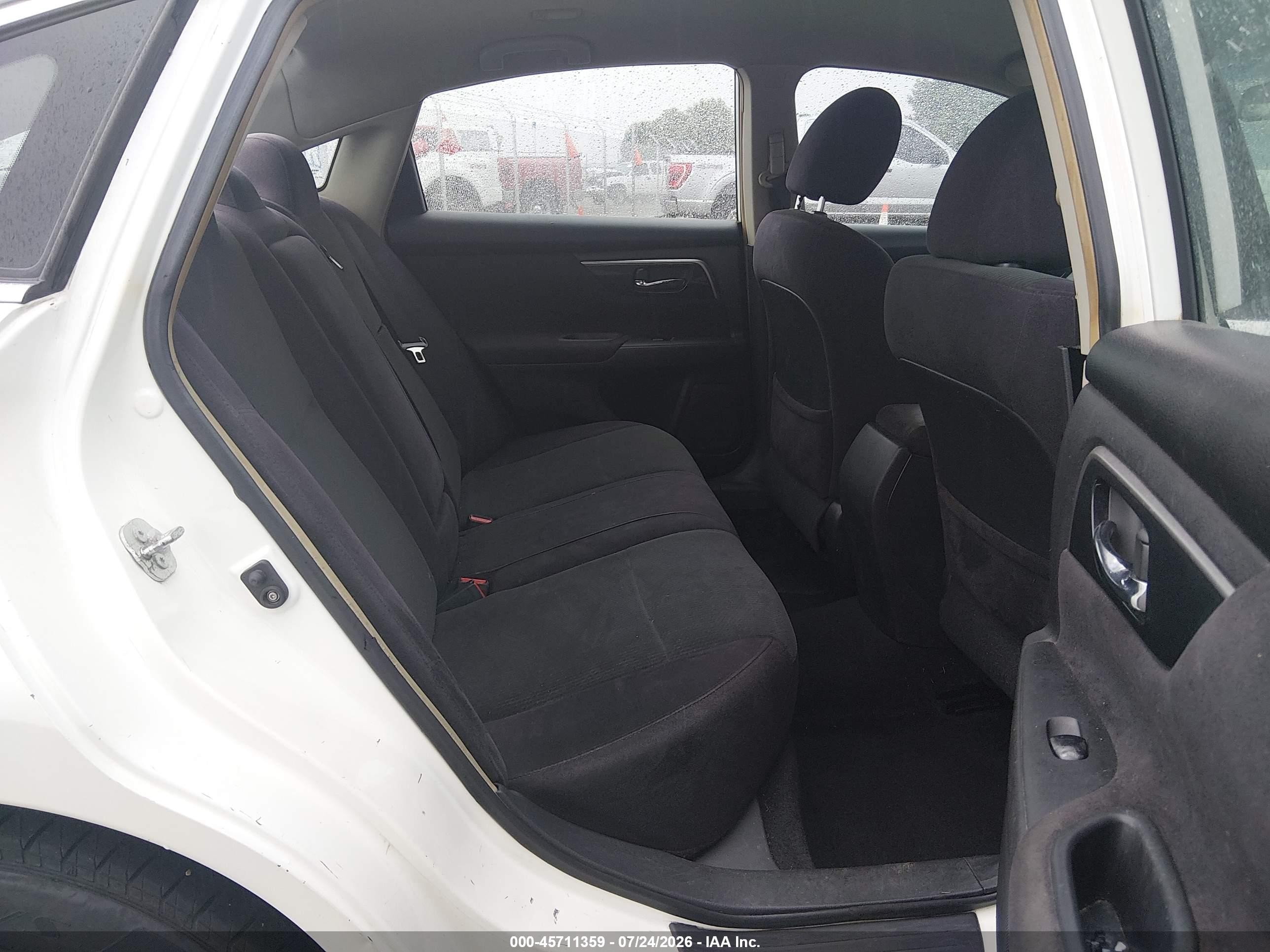 2013 Nissan Altima 2.5 S White vin: 1N4AL3AP0DC272213