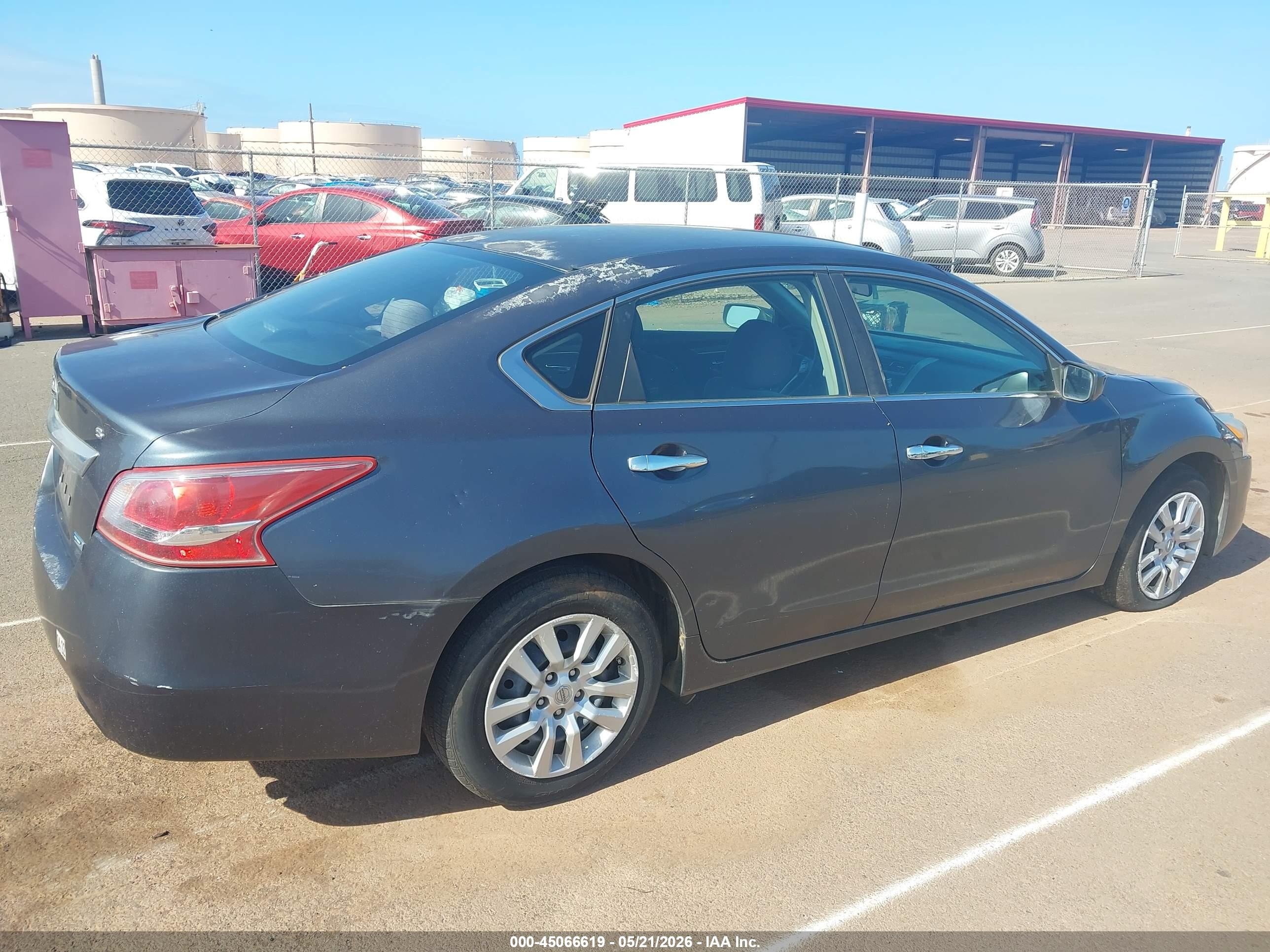 2013 Nissan Altima 2.5 S Gray vin: 1N4AL3AP0DC277461