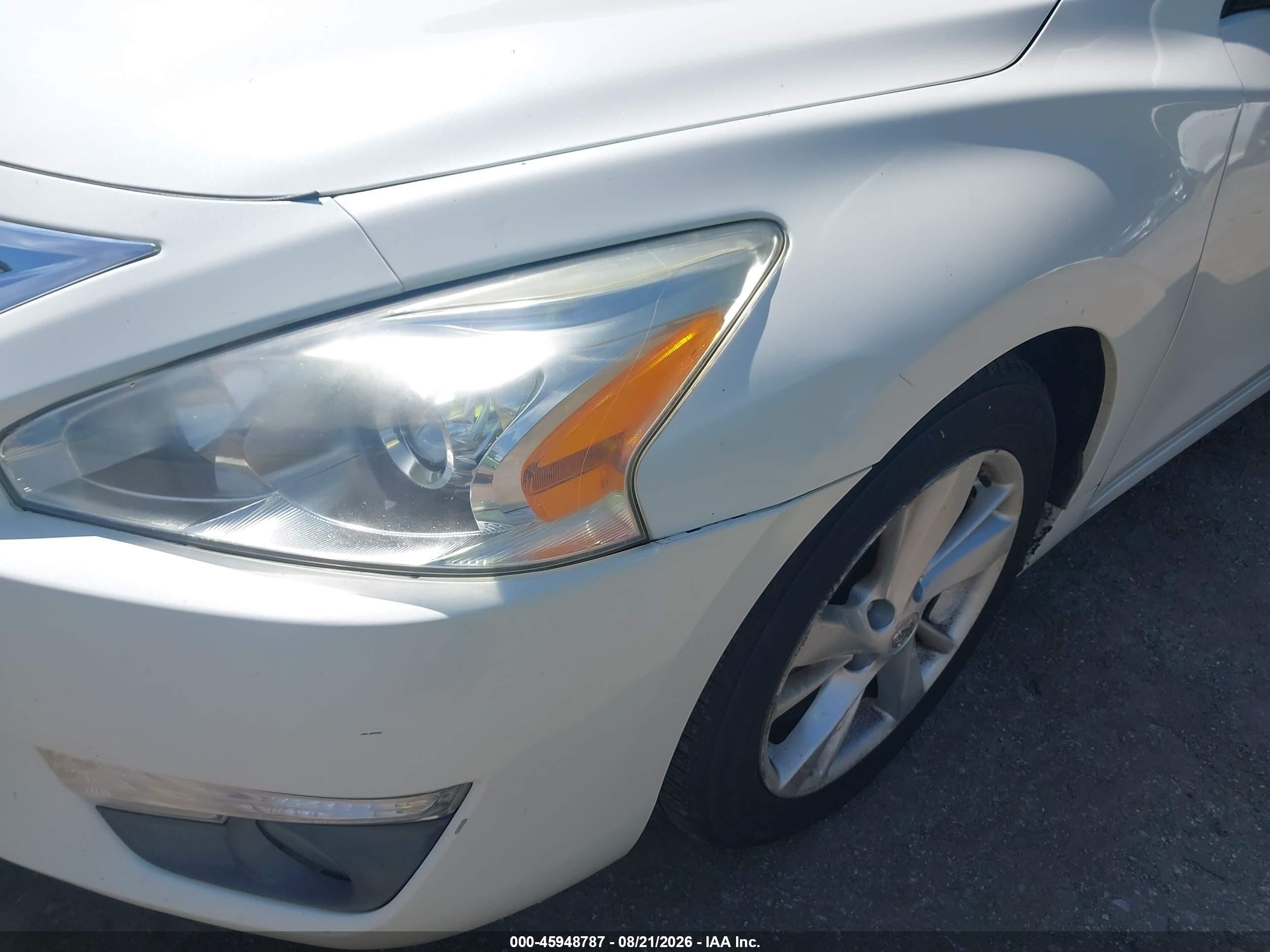 2013 Nissan Altima 2.5 Sv Белый vin: 1N4AL3AP0DC289061