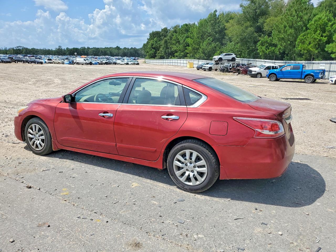2013 Nissan Altima 2.5 S Maroon vin: 1N4AL3AP0DC292347