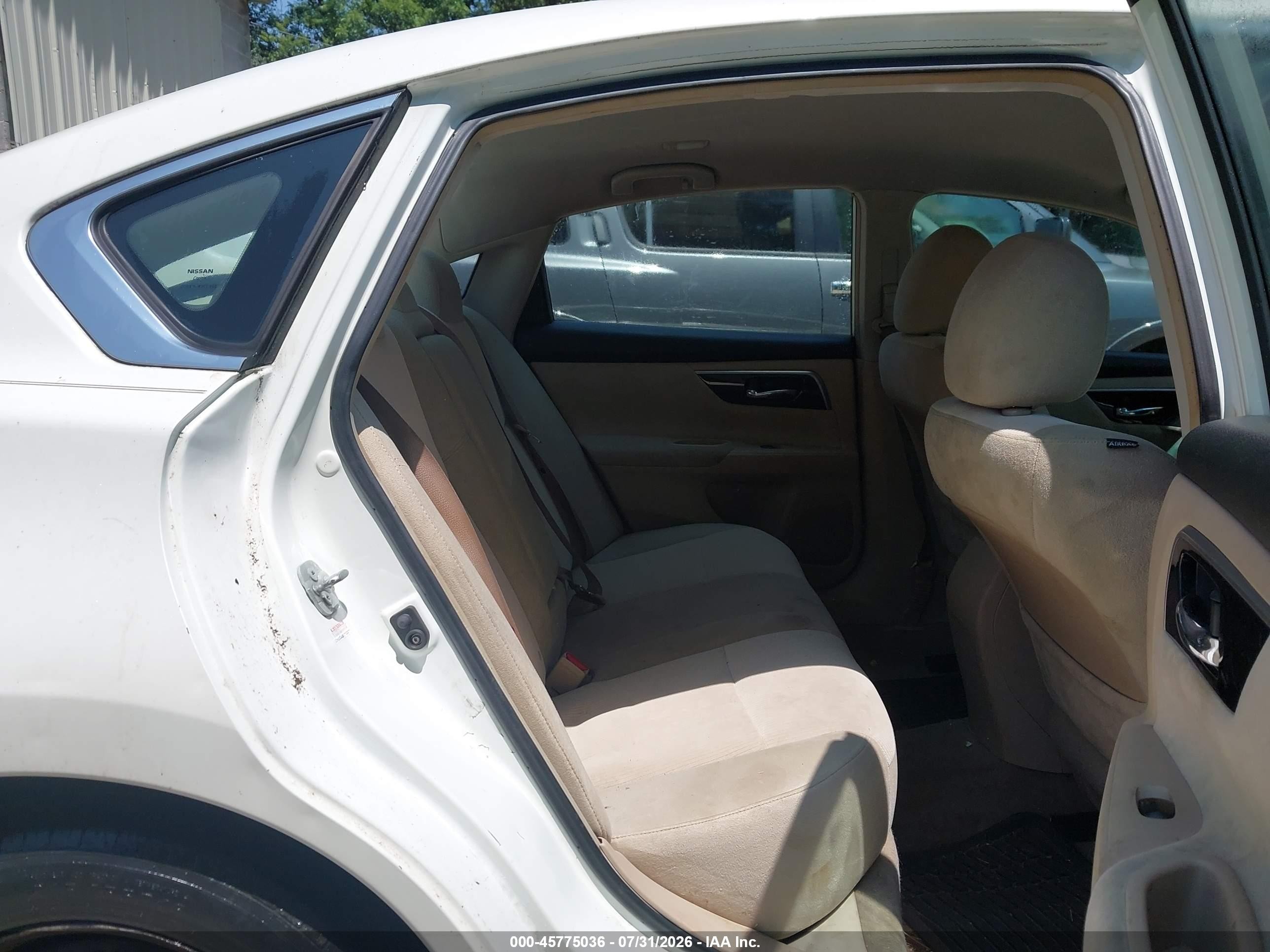 2013 Nissan Altima 2.5 S White vin: 1N4AL3AP0DC296575