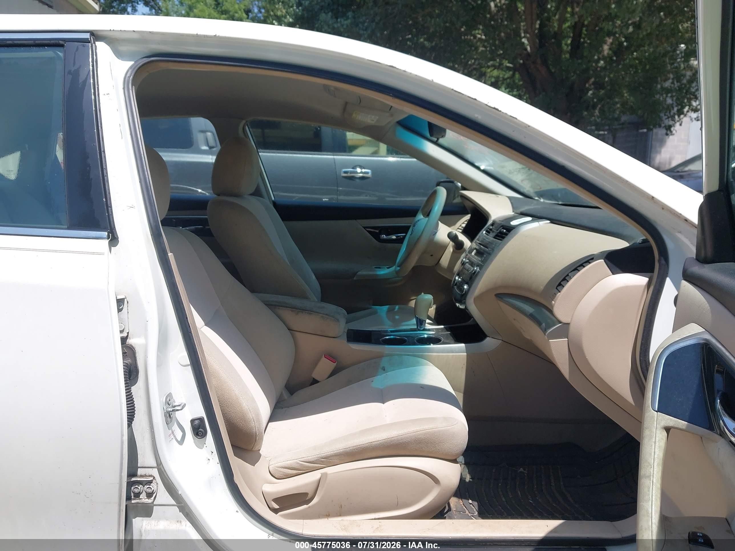 2013 Nissan Altima 2.5 S White vin: 1N4AL3AP0DC296575