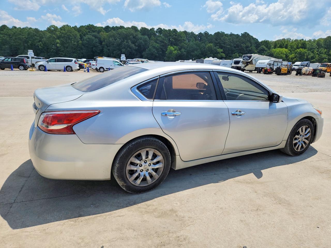 2013 Nissan Altima 2.5 Silver vin: 1N4AL3AP0DC901257