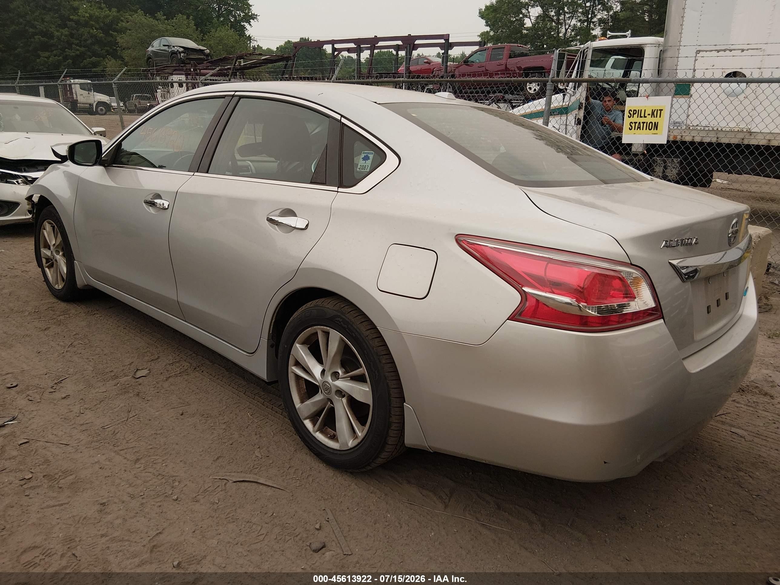 2013 Nissan Altima 2.5 Sl Серебряный vin: 1N4AL3AP0DN413110