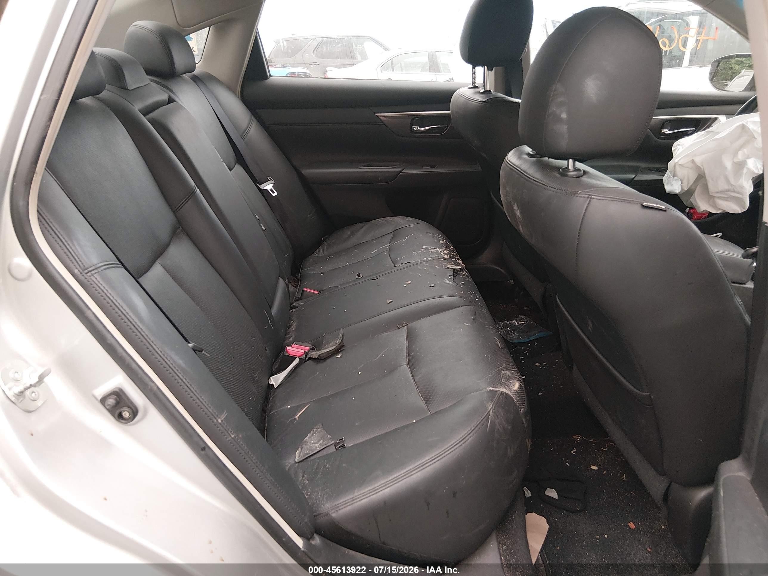 2013 Nissan Altima 2.5 Sl Серебряный vin: 1N4AL3AP0DN413110
