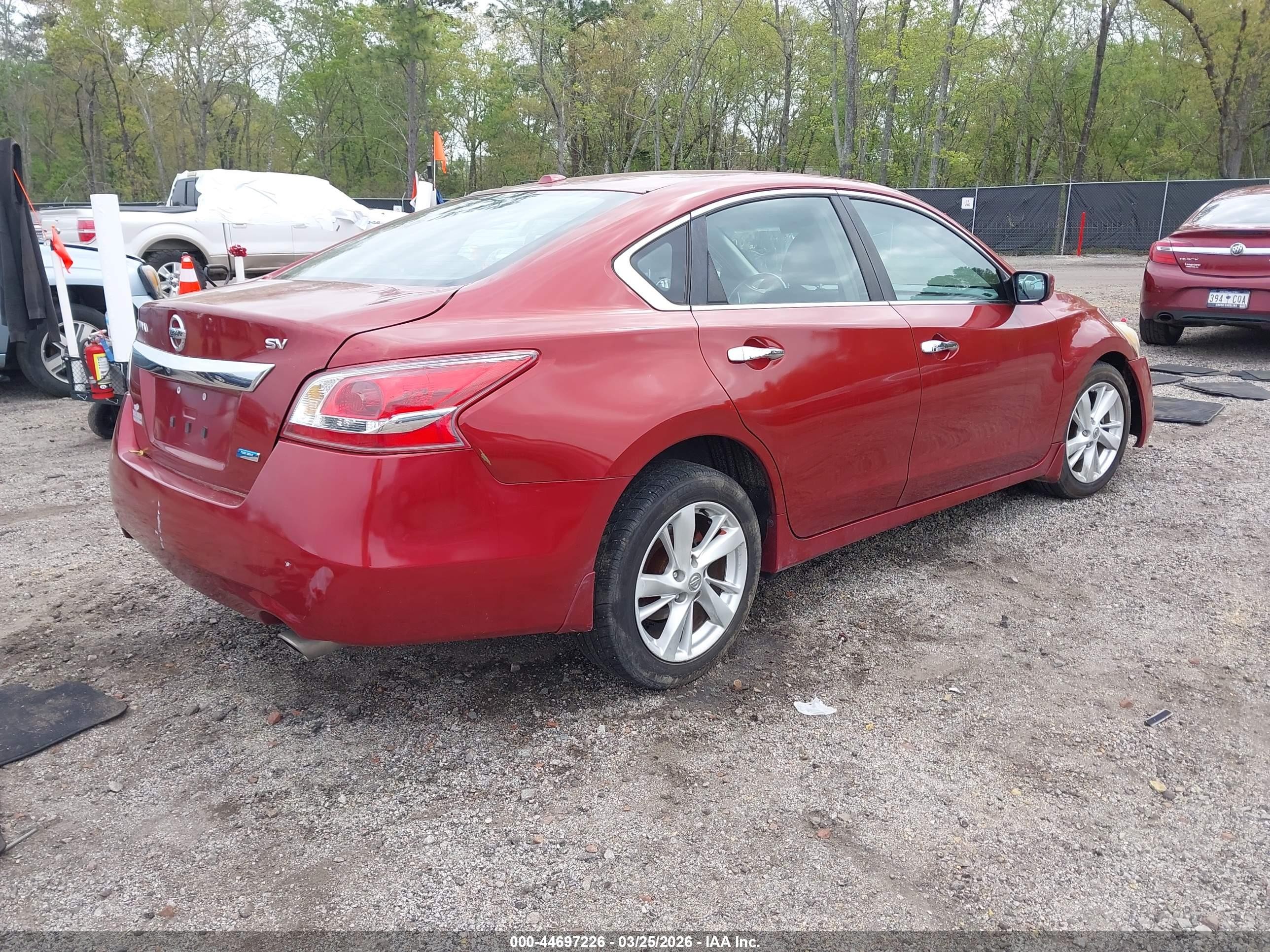2013 Nissan Altima 2.5 Sv Red vin: 1N4AL3AP0DN415410