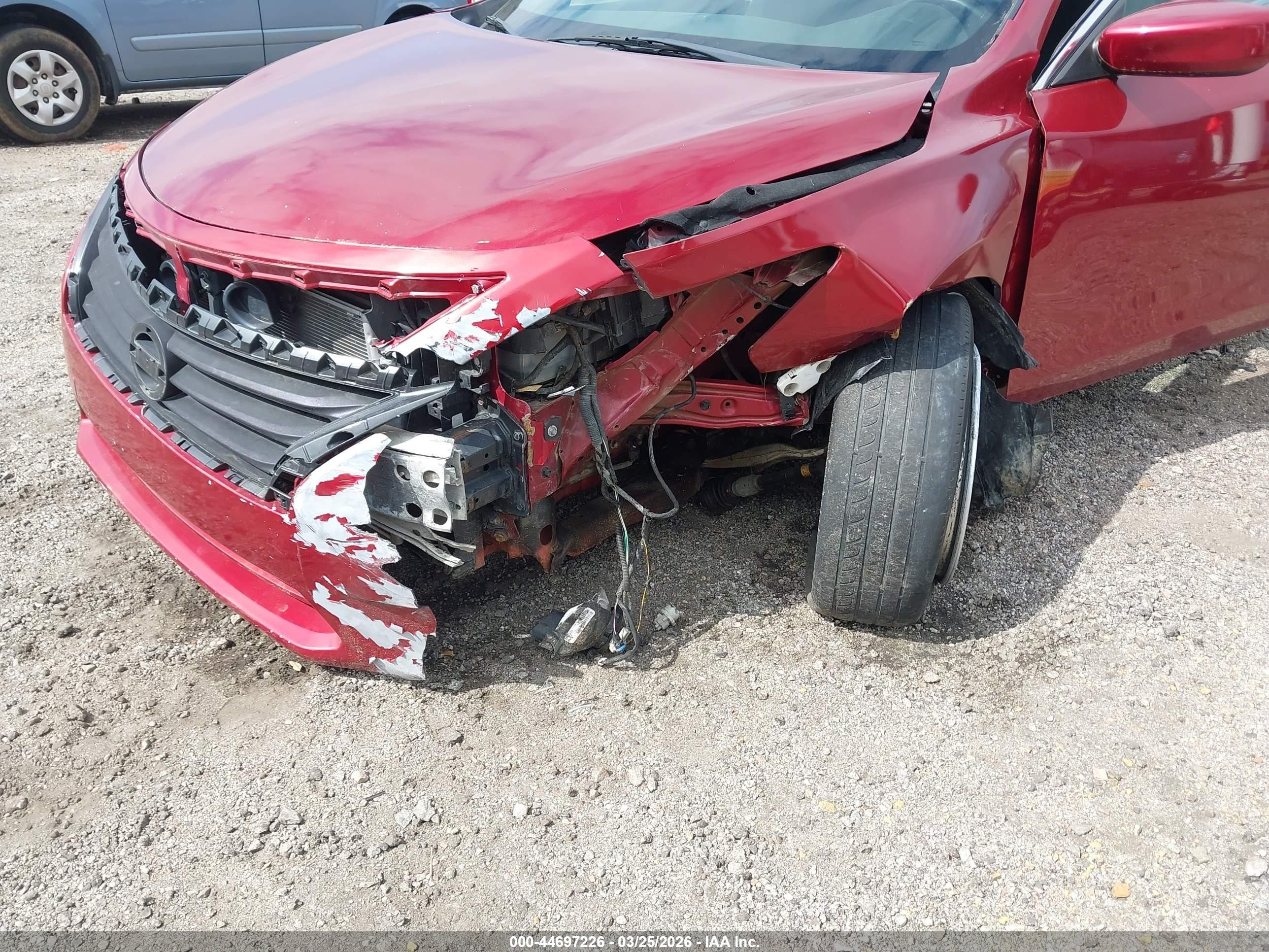 2013 Nissan Altima 2.5 Sv Red vin: 1N4AL3AP0DN415410