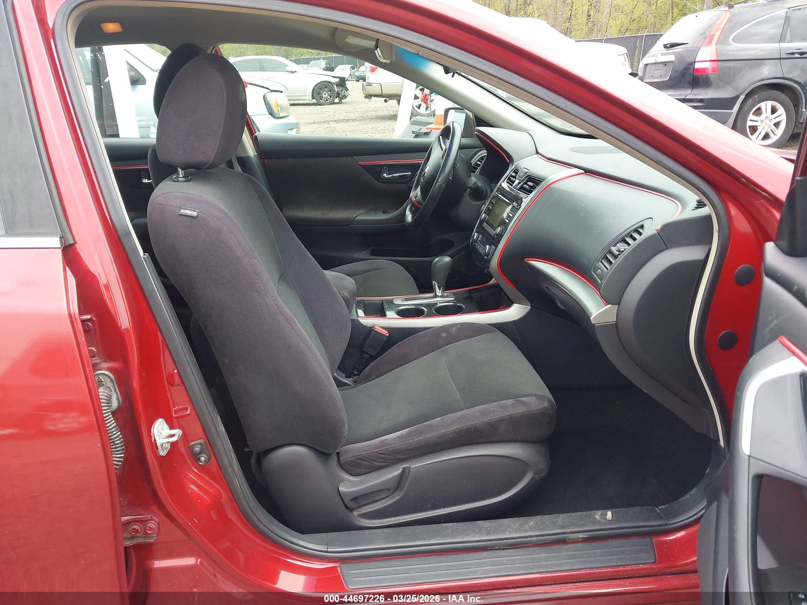 2013 Nissan Altima 2.5 Sv Red vin: 1N4AL3AP0DN415410