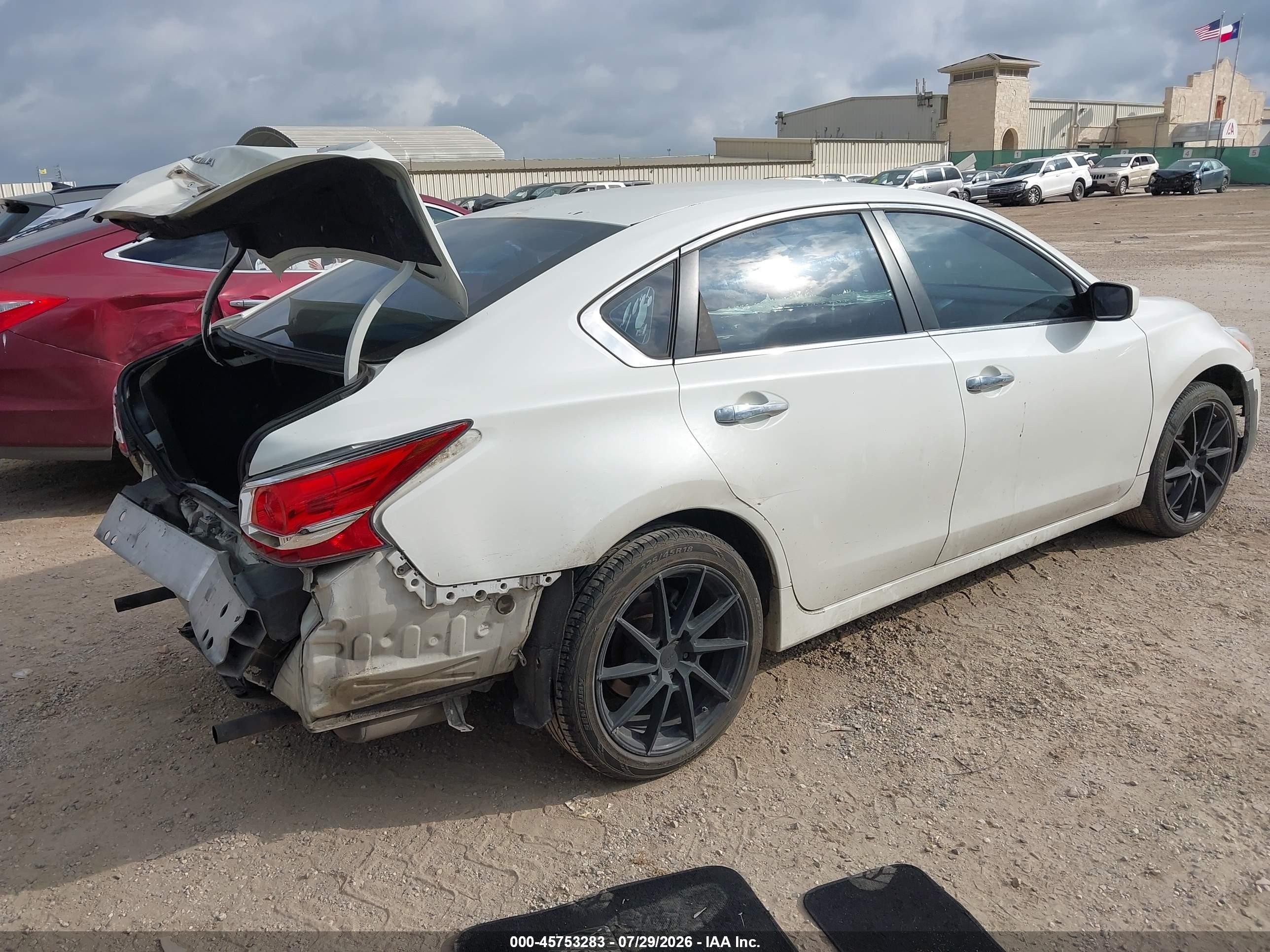 2013 Nissan Altima 2.5 White vin: 1N4AL3AP0DN424754