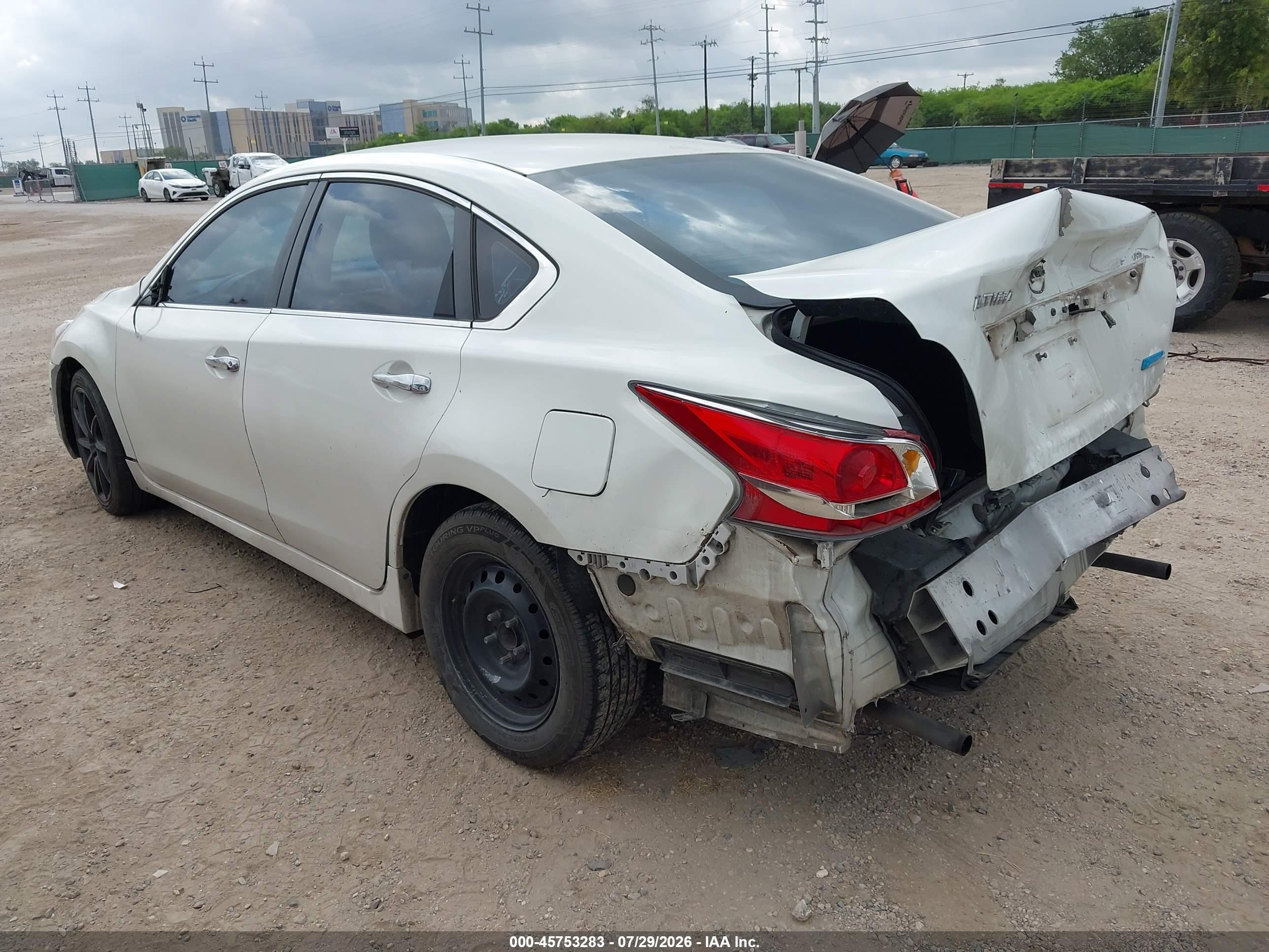 2013 Nissan Altima 2.5 White vin: 1N4AL3AP0DN424754