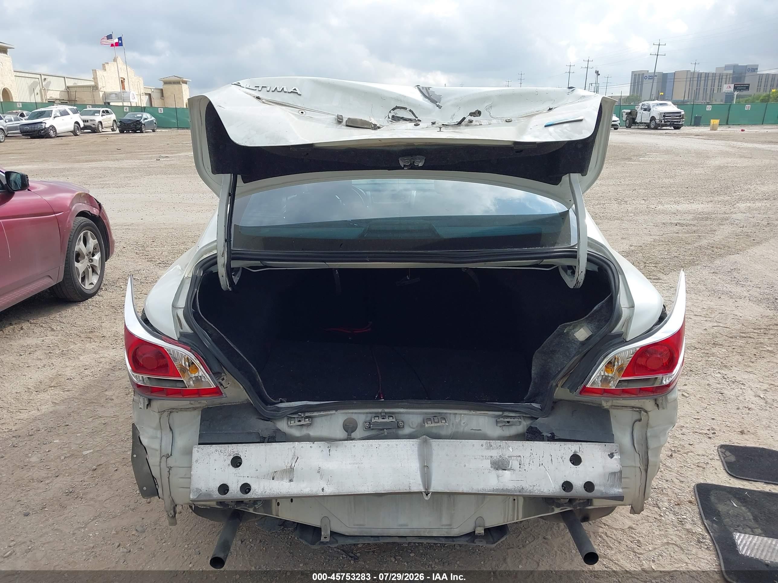 2013 Nissan Altima 2.5 White vin: 1N4AL3AP0DN424754