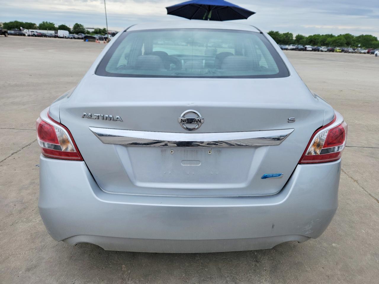 2013 Nissan Altima 2.5 Silver vin: 1N4AL3AP0DN490012